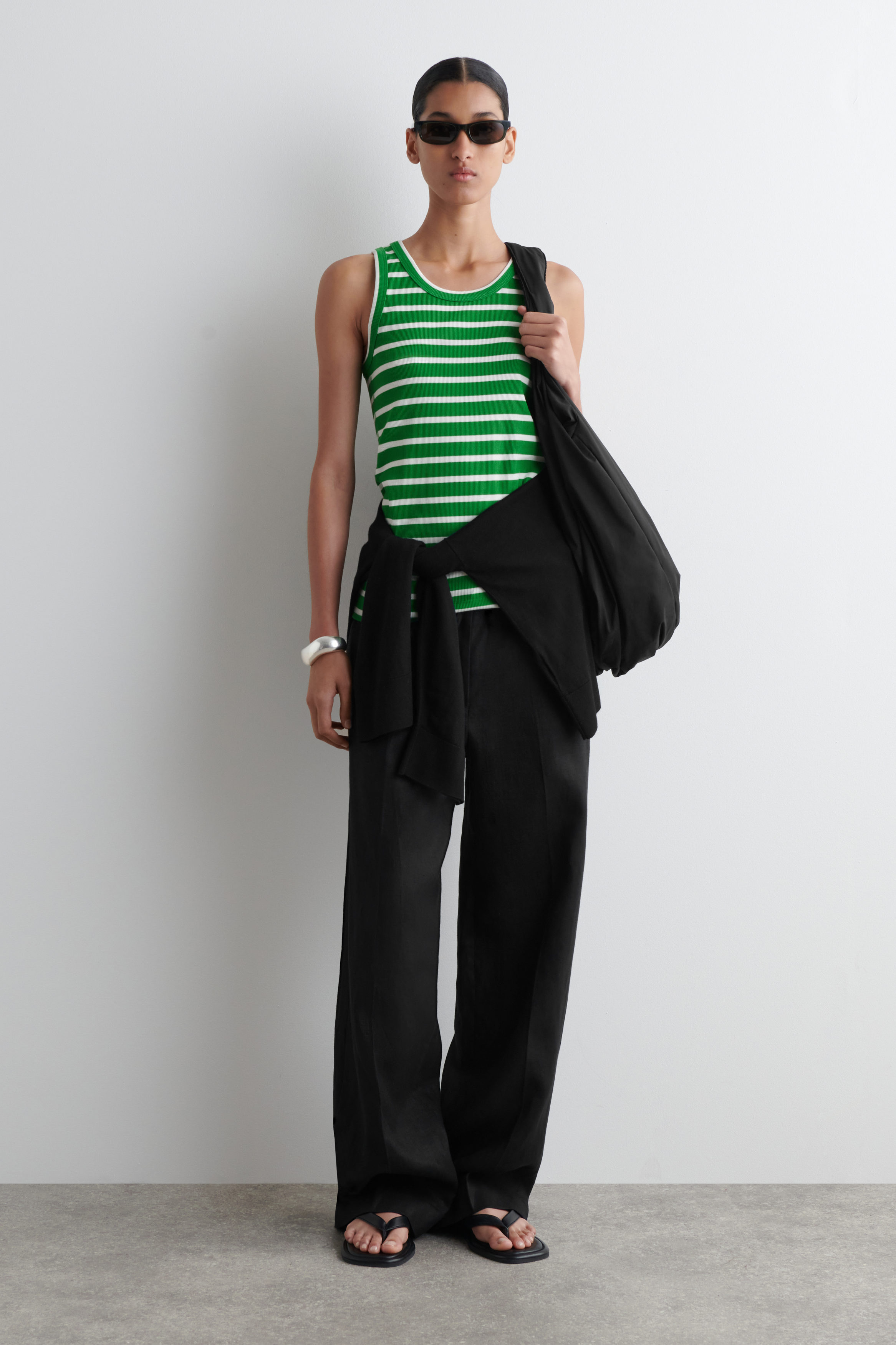 値下げ！ナゴンスタンス　24ss 新作　Drape tank top ナゴンスタンス 24ss 新作 Drape tank top - メルカリ