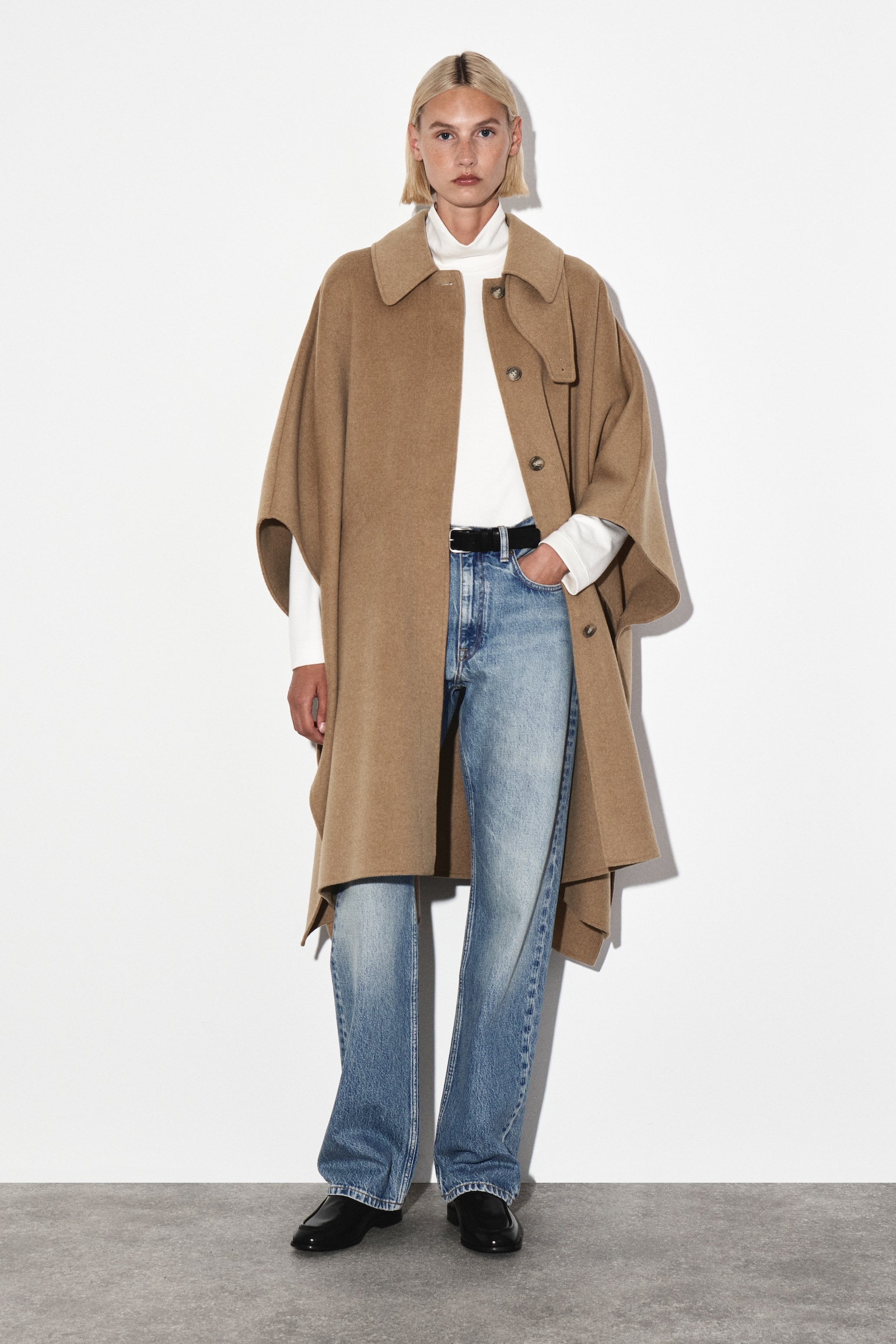 LONGLINE DOUBLE-FACED WOOL CAPE - BEIGE