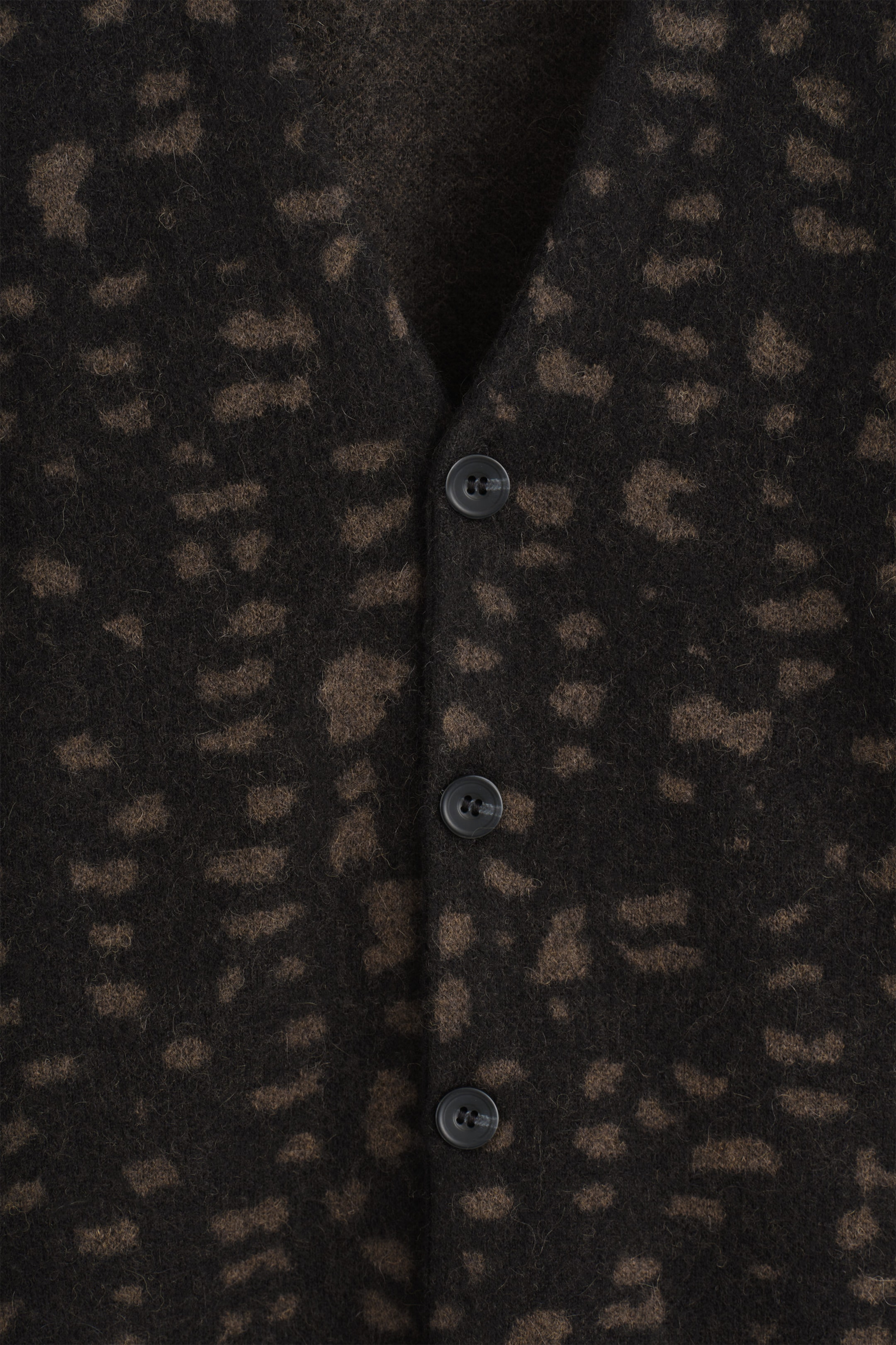 StillMedia/DescriptiveDetail