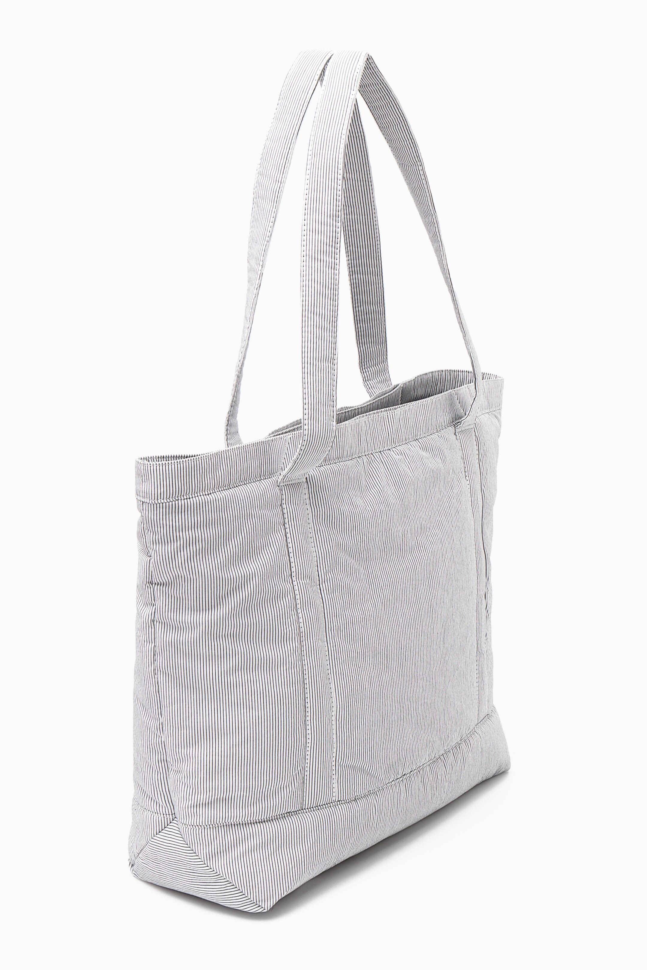 View larger image: STRIPED PADDED TOTE - LIGHT GREY - Men | H&M GB 3