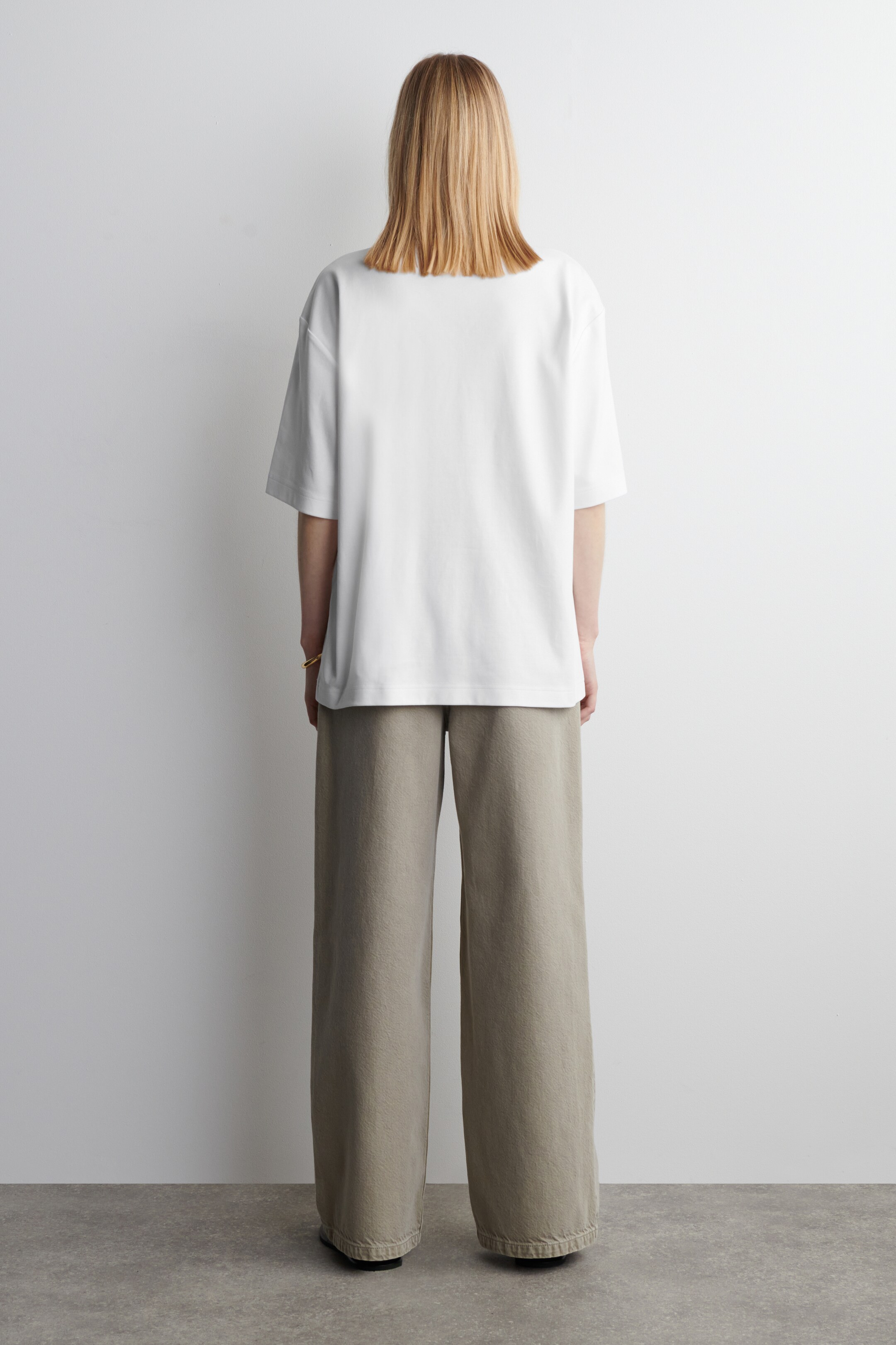 Grotere afbeelding bekijken: OVERSIZED KATOEN T-SHIRT - WIT - DAMES | H&M NL 4