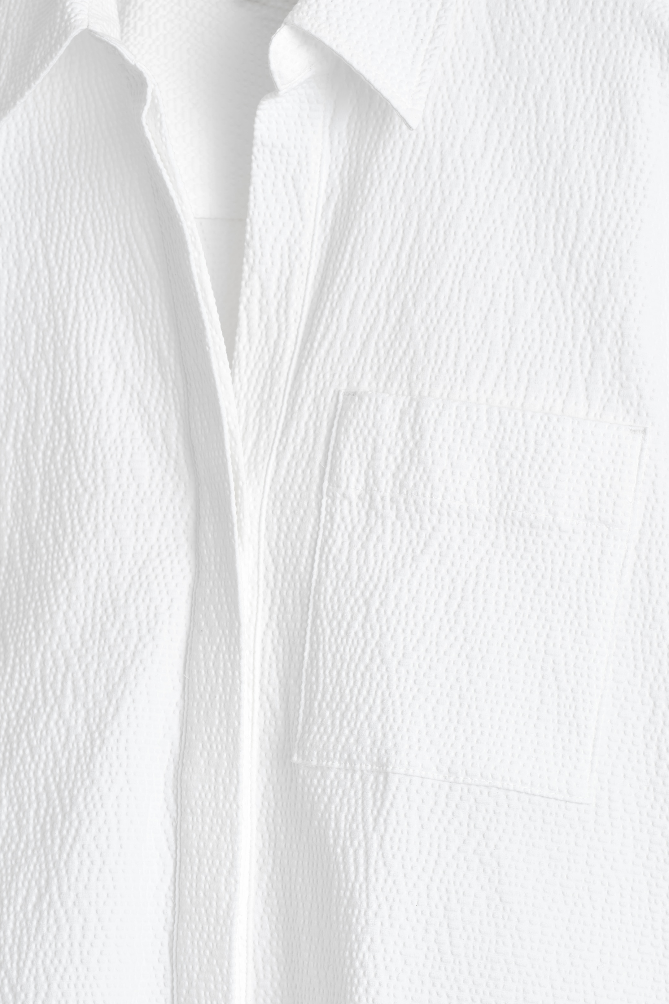 Agrandir l'image: CHEMISE RAYÉE EN CRÊPE - BLANC - FEMME | H&M FR 8