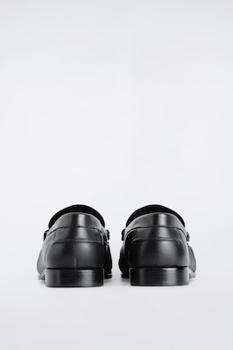 RUCHED LEATHER LOAFERS — BLACK 1