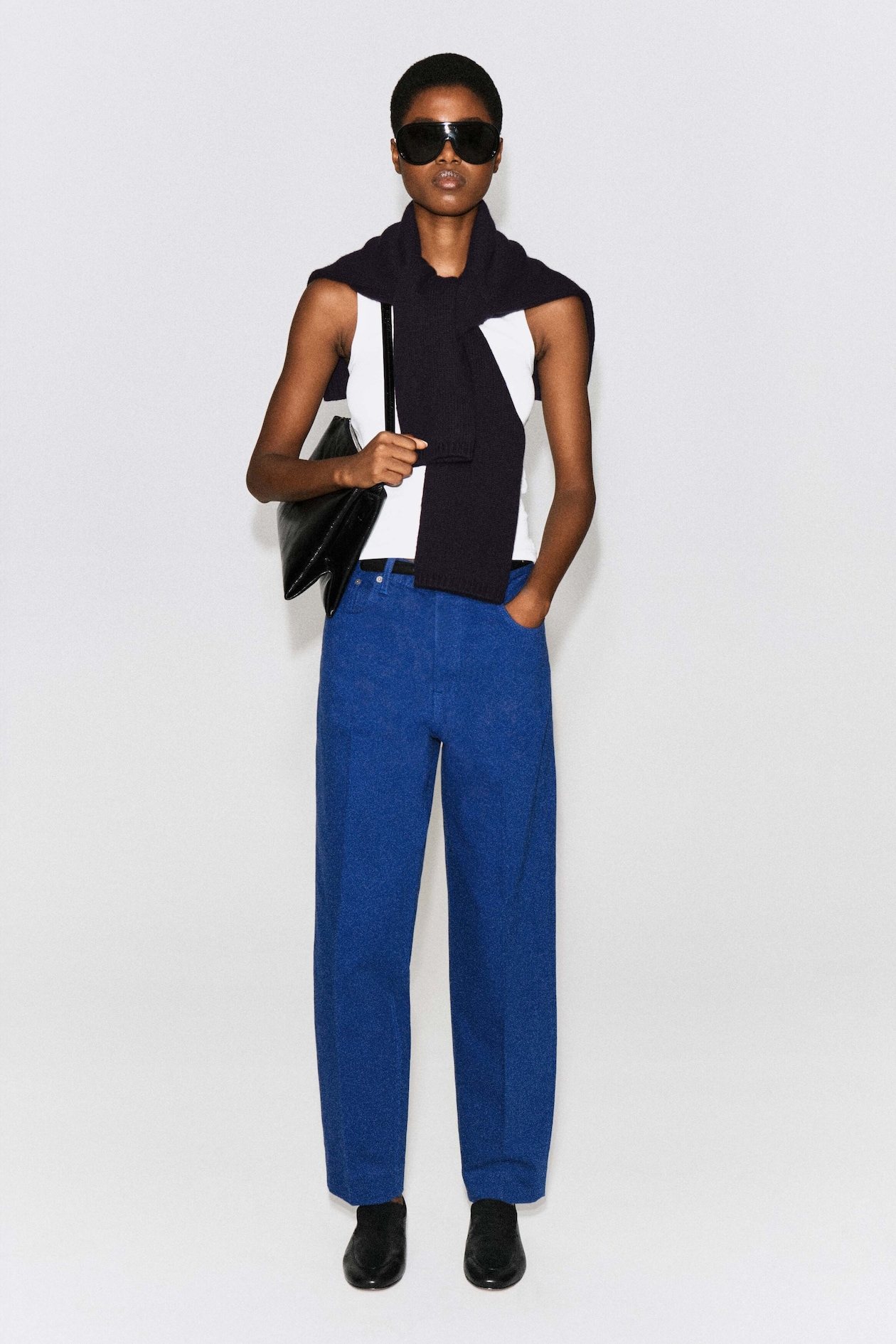 UMBRA TAPERED JEANS — COBALT BLUE