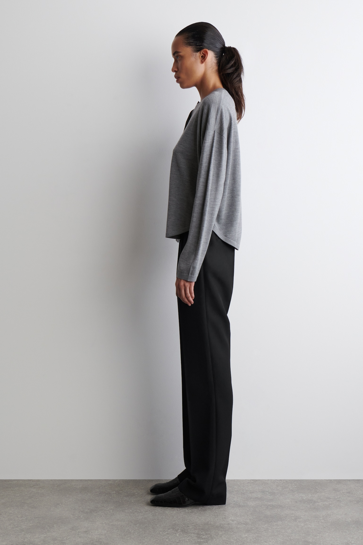 CIRCLE-CUT MERINO WOOL CARDIGAN - GREY MÉLANGE/RUST BROWN - 6