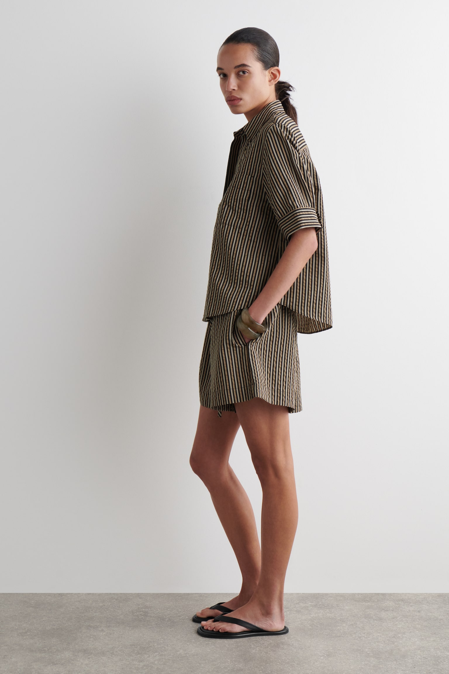 CAMISA DE RAYAS CON TEXTURA - MARRÓN / NEGRO / RAYAS/BLANCO - 3