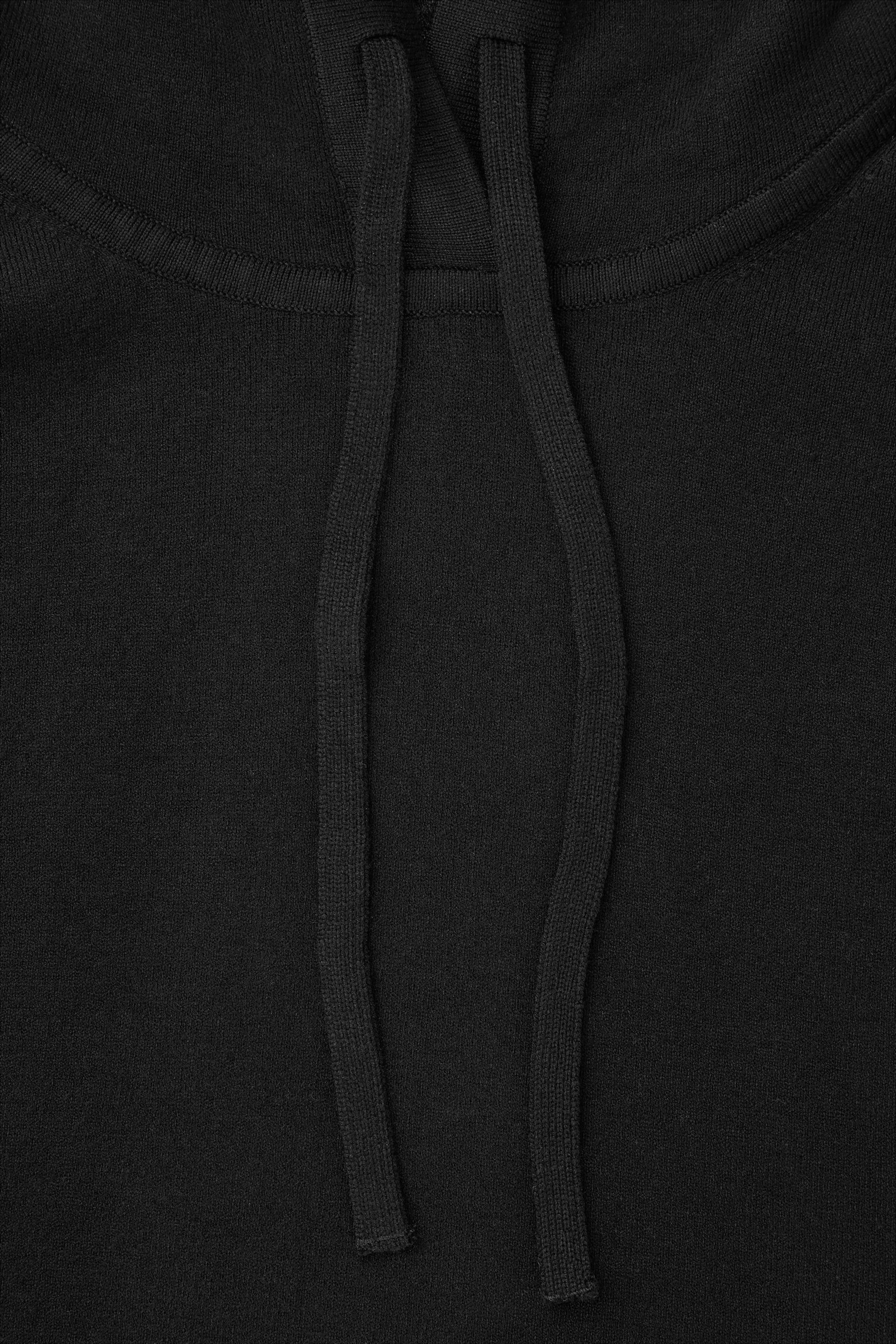 StillMedia/DescriptiveDetail