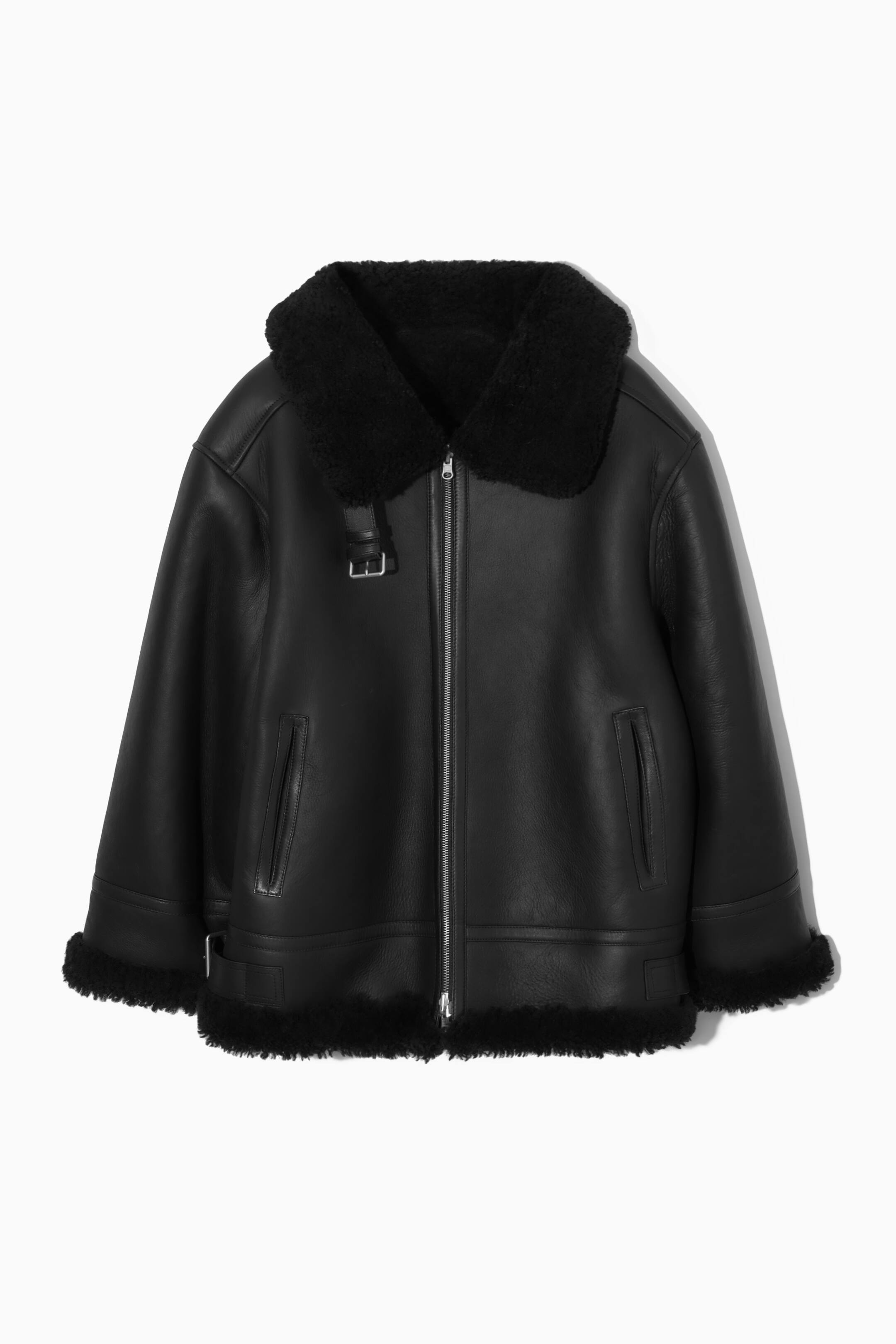 Vis større bilde: OVERSIZED REVERSIBLE SHEARLING JACKET - BLACK - Ladies | H&M NO 1
