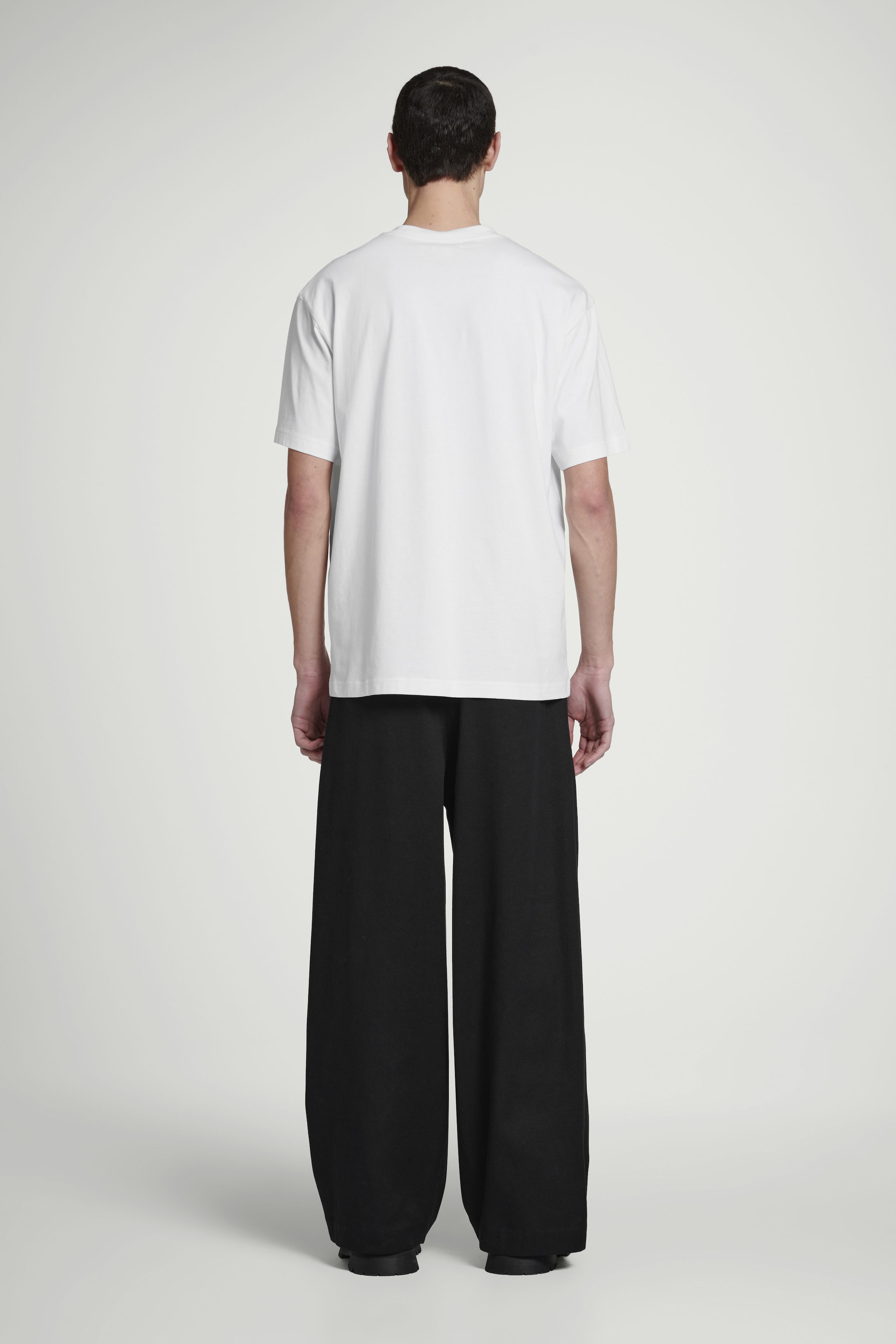 SLOUCHED T-SHIRT