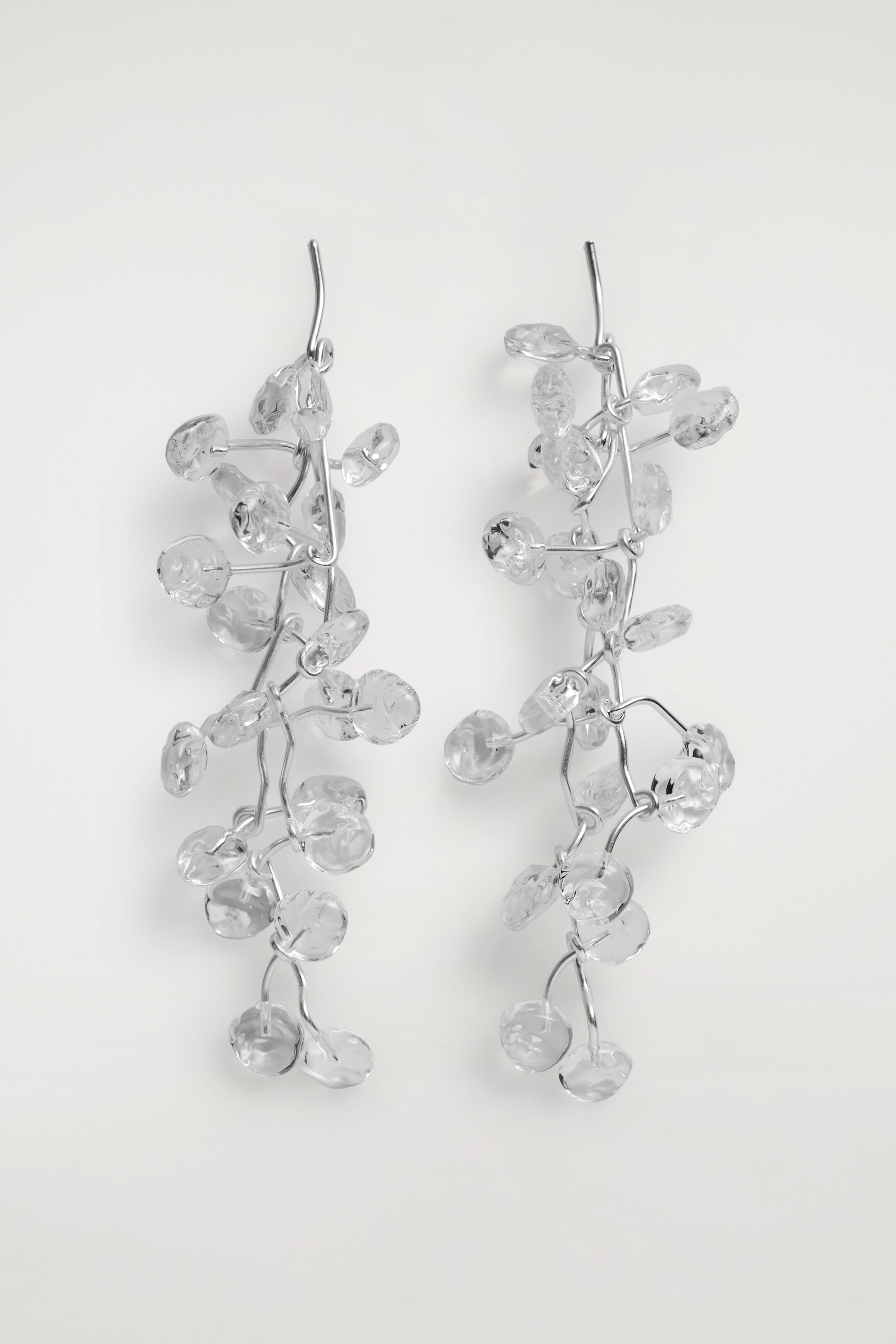 Ver imagem maior: Brincos em Cascata - TRANSPARENTE / PRATEADO - SENHORA | H&M PT 3