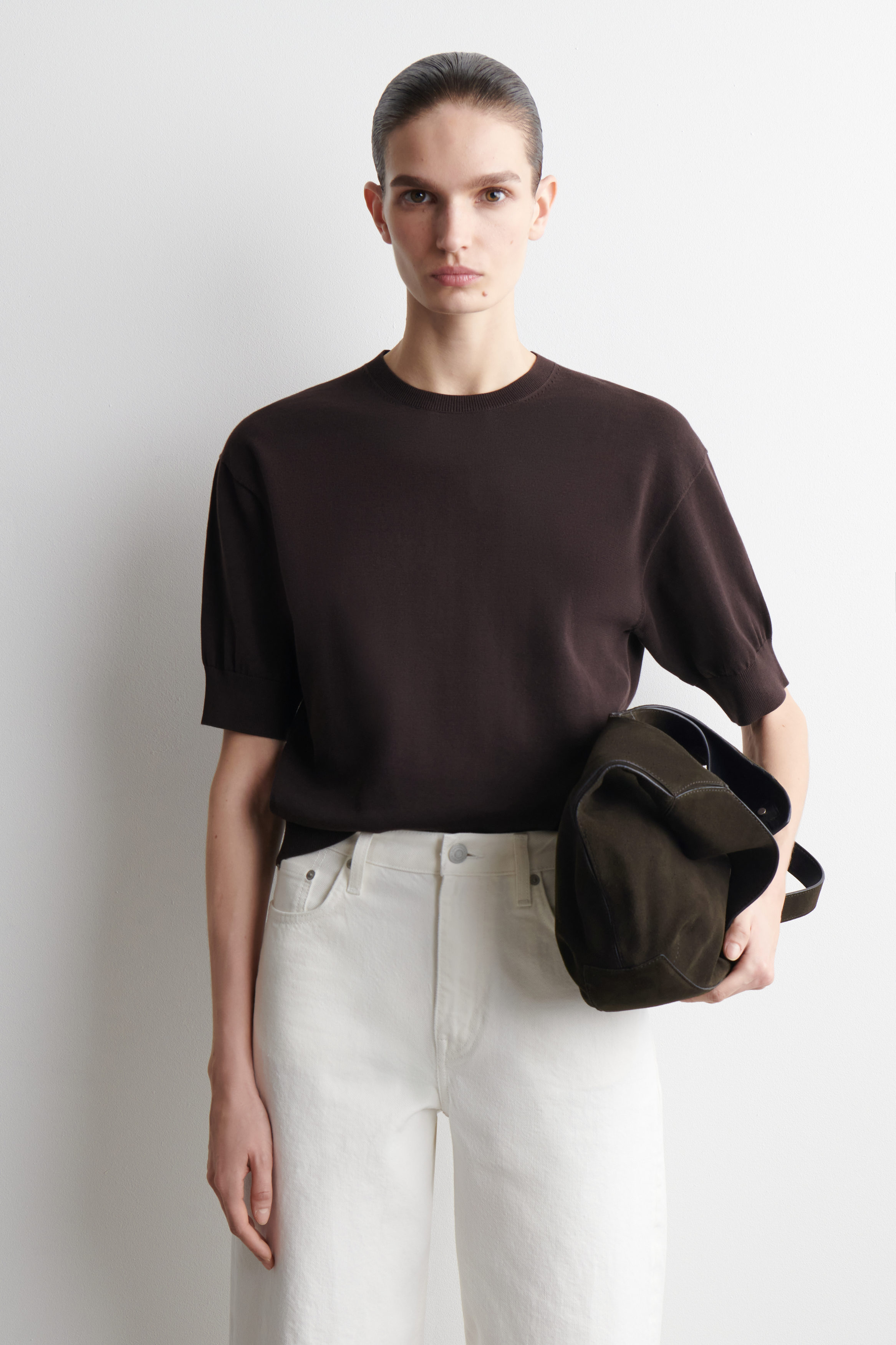 KNITTED COTTON T-SHIRT - DARK BROWN | COS CA