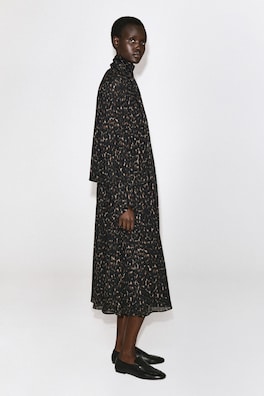 LEOPARD-PRINT FLUID SCARF-DETAIL DRESS — BROWN / LEOPARD PRINT 3