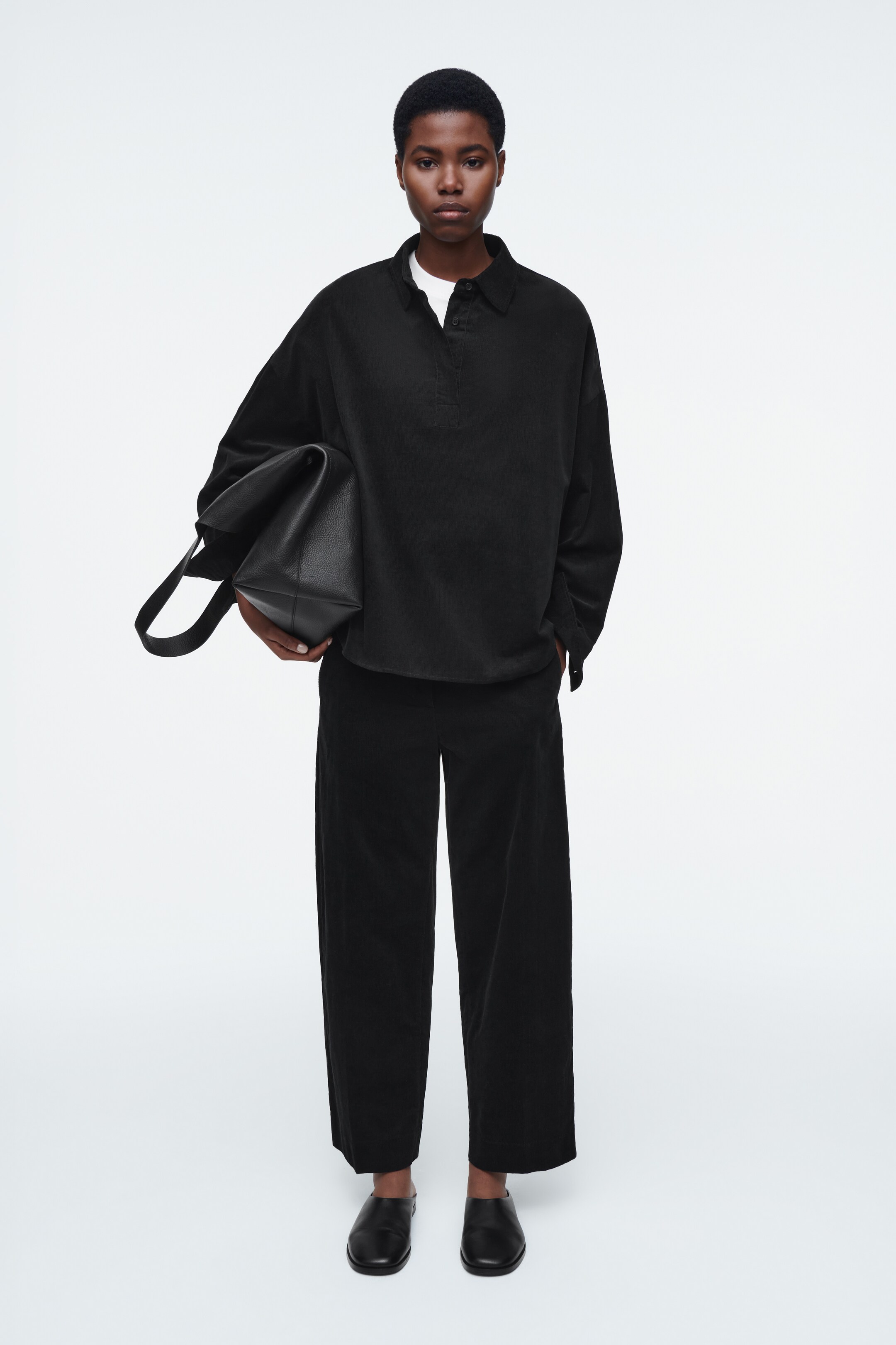 Προβολή μεγαλύτερης εικόνας: CROPPED CORDUROY TROUSERS - BLACK - Ladies | H&M GR 4