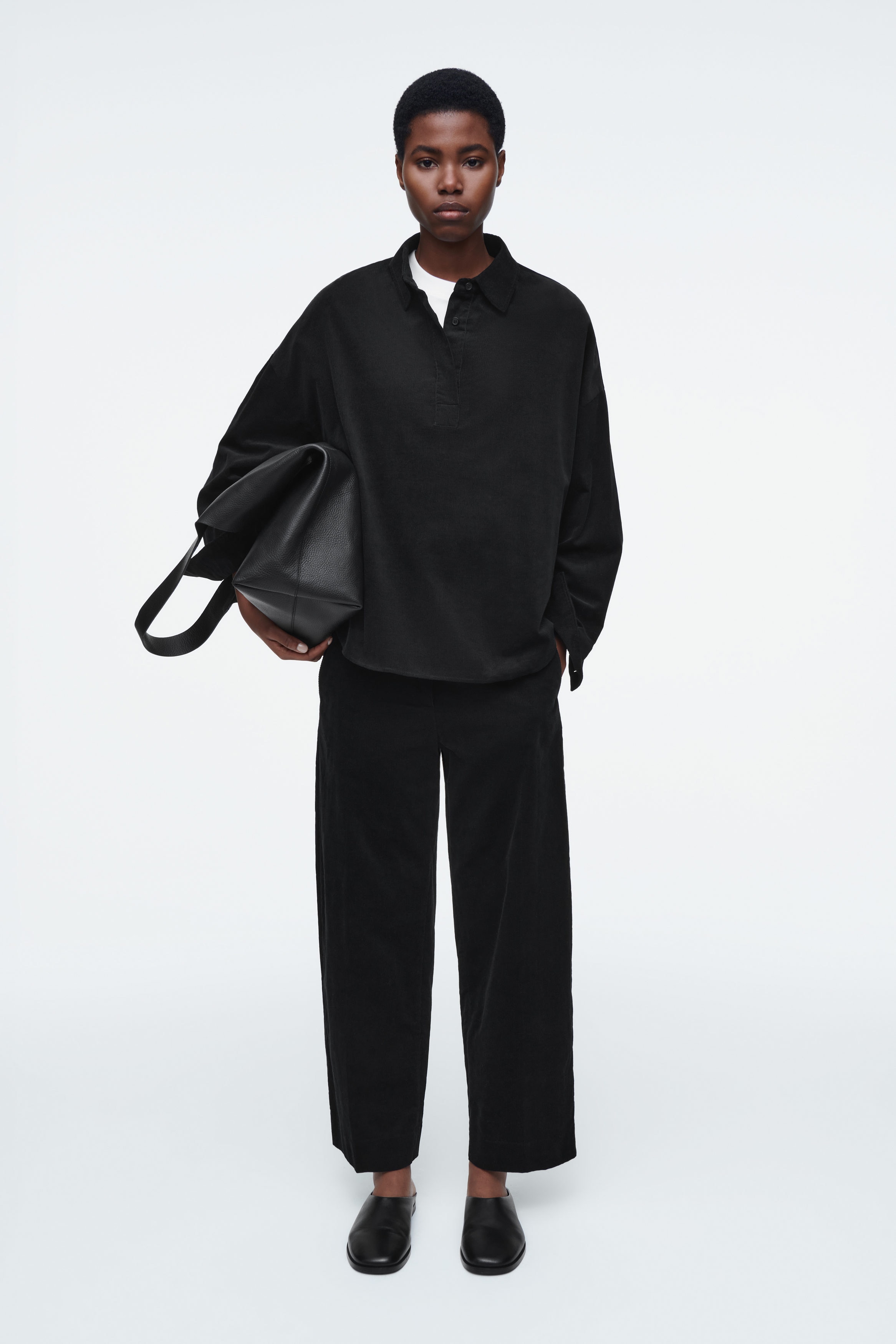 CROPPED CORDUROY PANTS - BLACK | COS