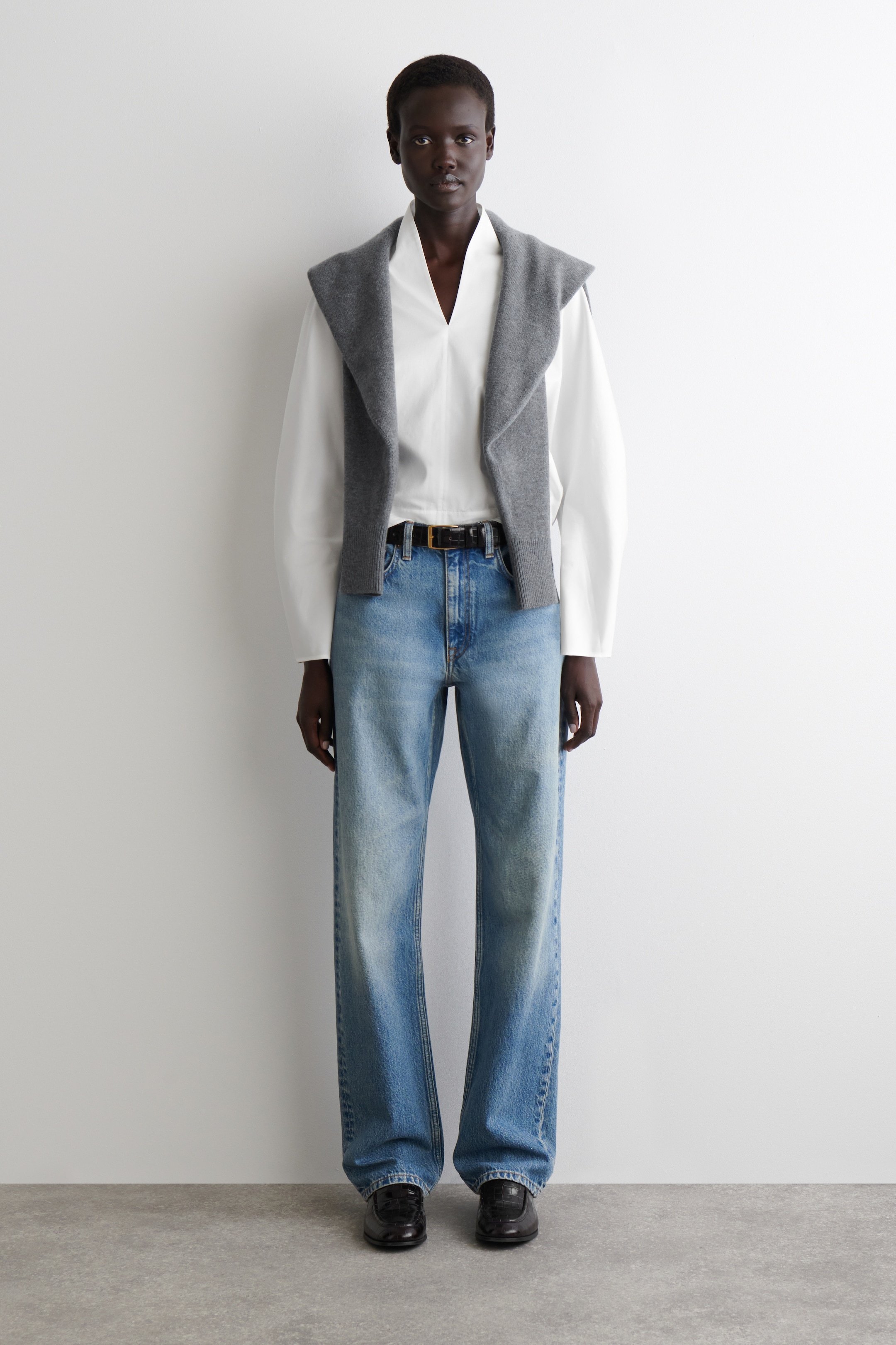 Größeres Bild ansehen: BAUMWOLLBLUSE MIT DRAPIERTEM KRAGEN - WEISS - Ladies | H&M DE 2