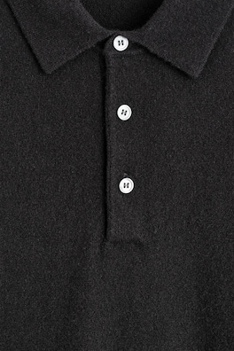 SEAMLESS PURE CASHMERE POLO SHIRT — BLACK 6