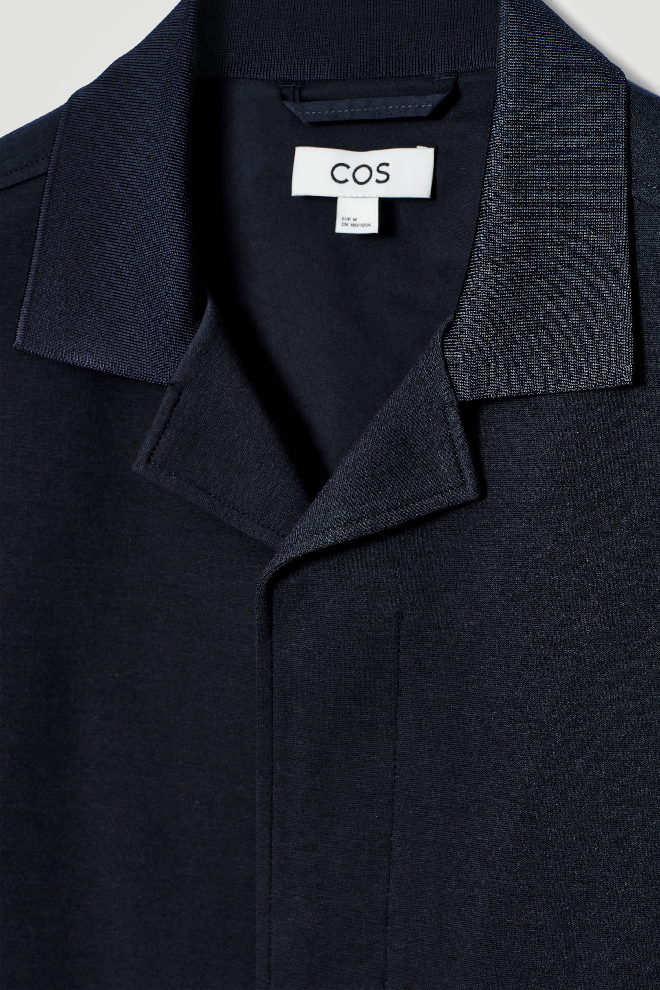 StillMedia/DescriptiveDetail