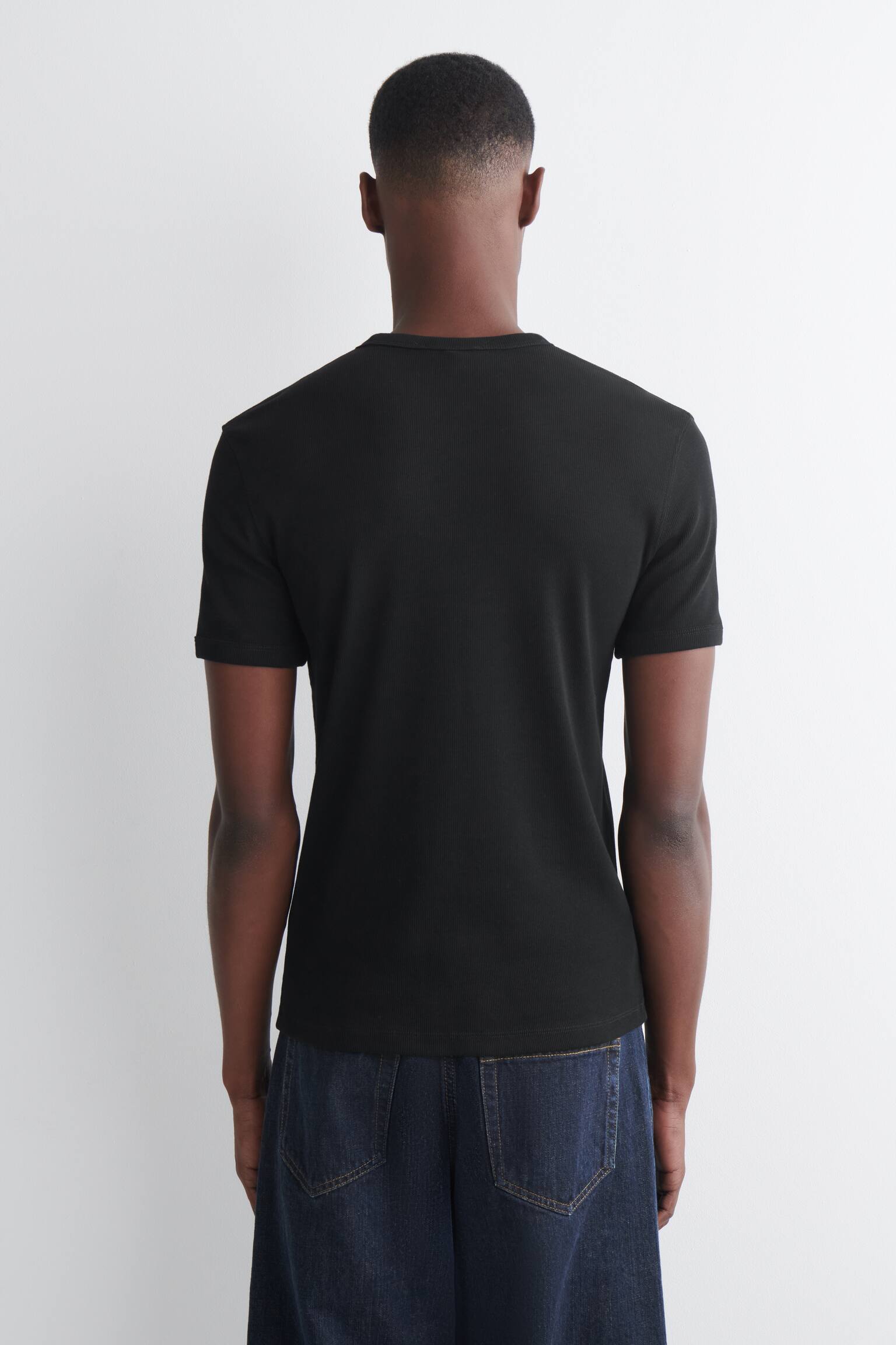 CAMISETA CANALÉ ALGODÓN SLIM FIT - NEGRO/BLANCO/MARRÓN/AZUL MARINO/GRIS MARENGO/CAQUI OSCURO/CAQUI/GRIS CLARO - 5