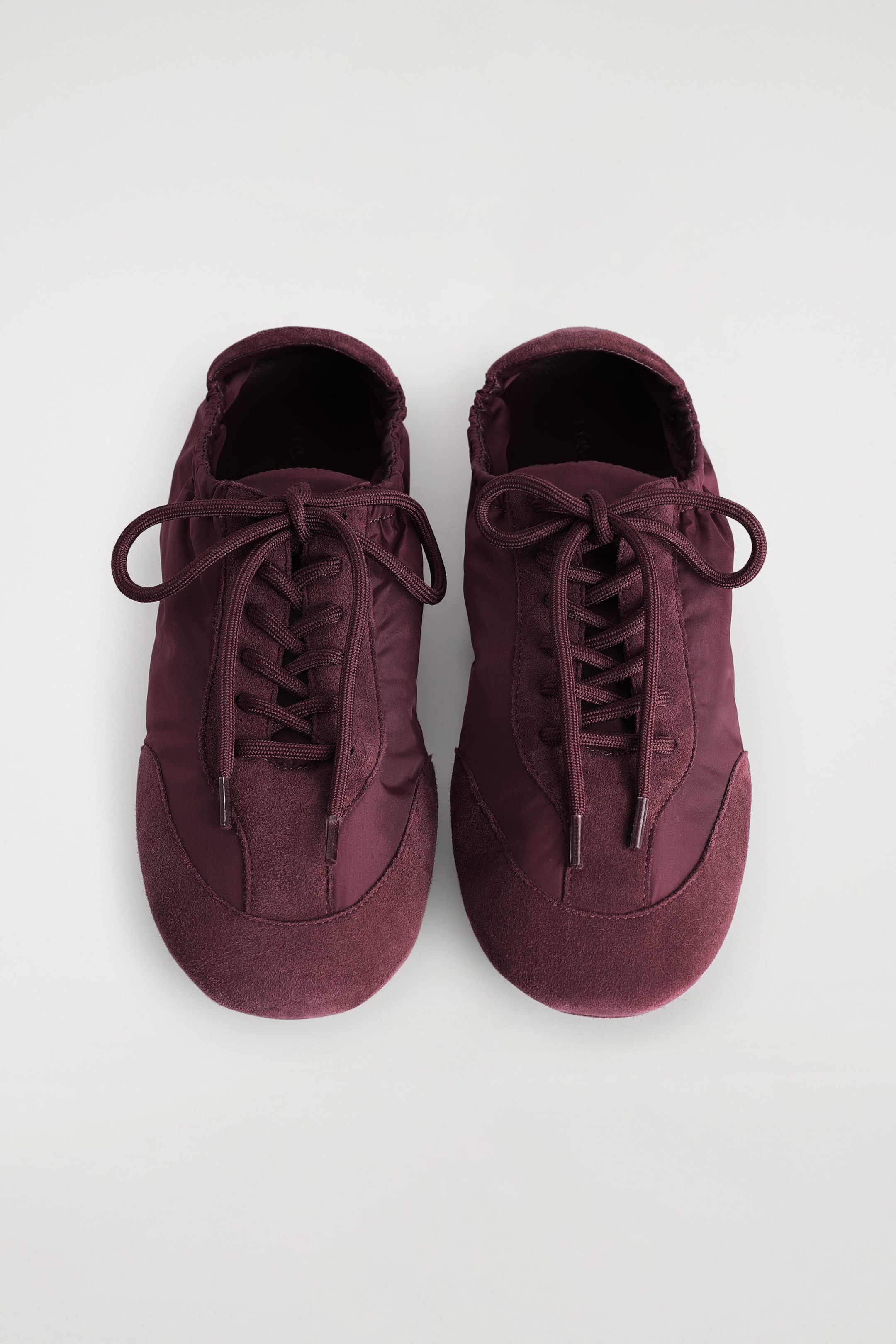 StillMedia/DescriptiveStillLife