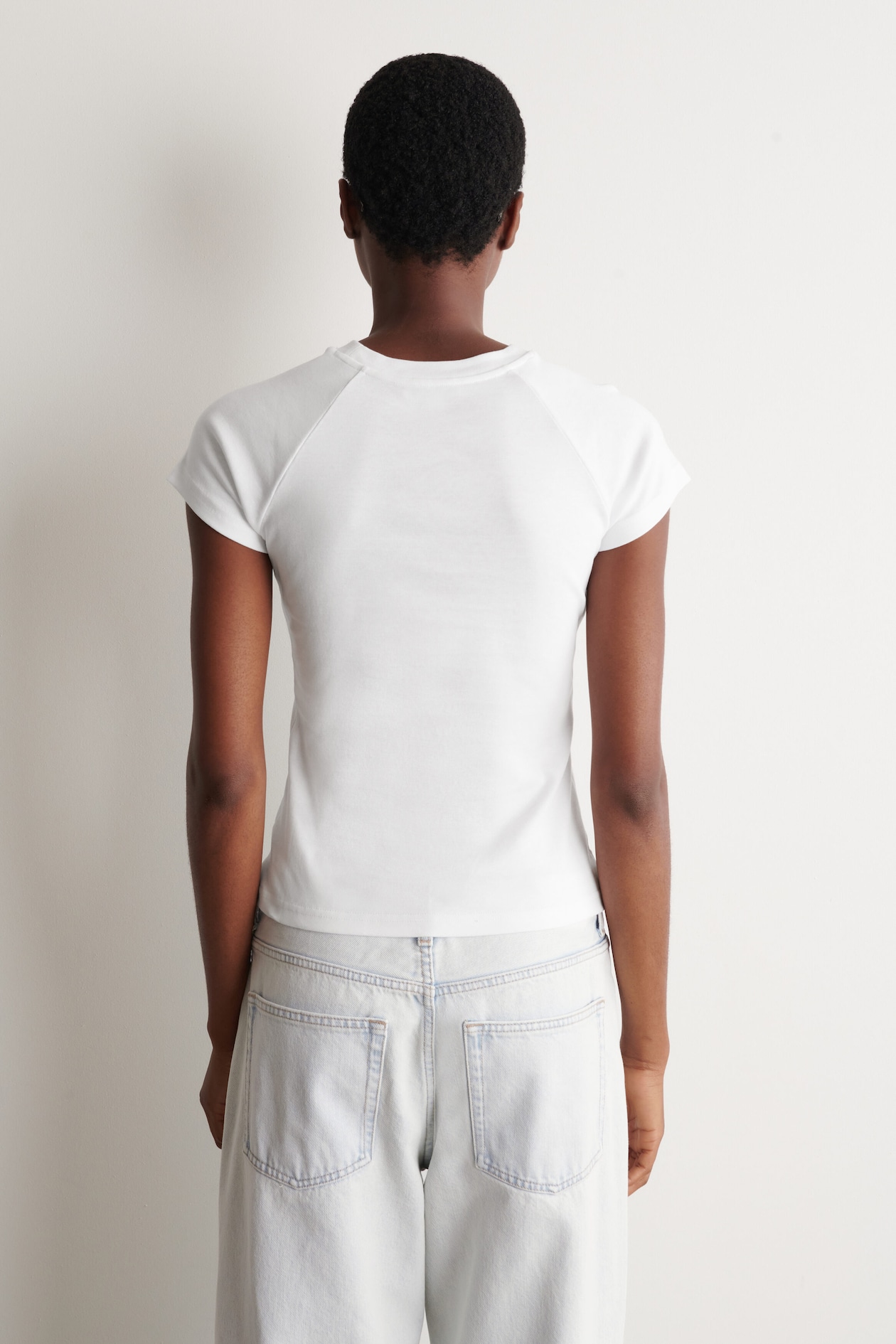 SLIM COTTON RAGLAN T-SHIRT — WHITE