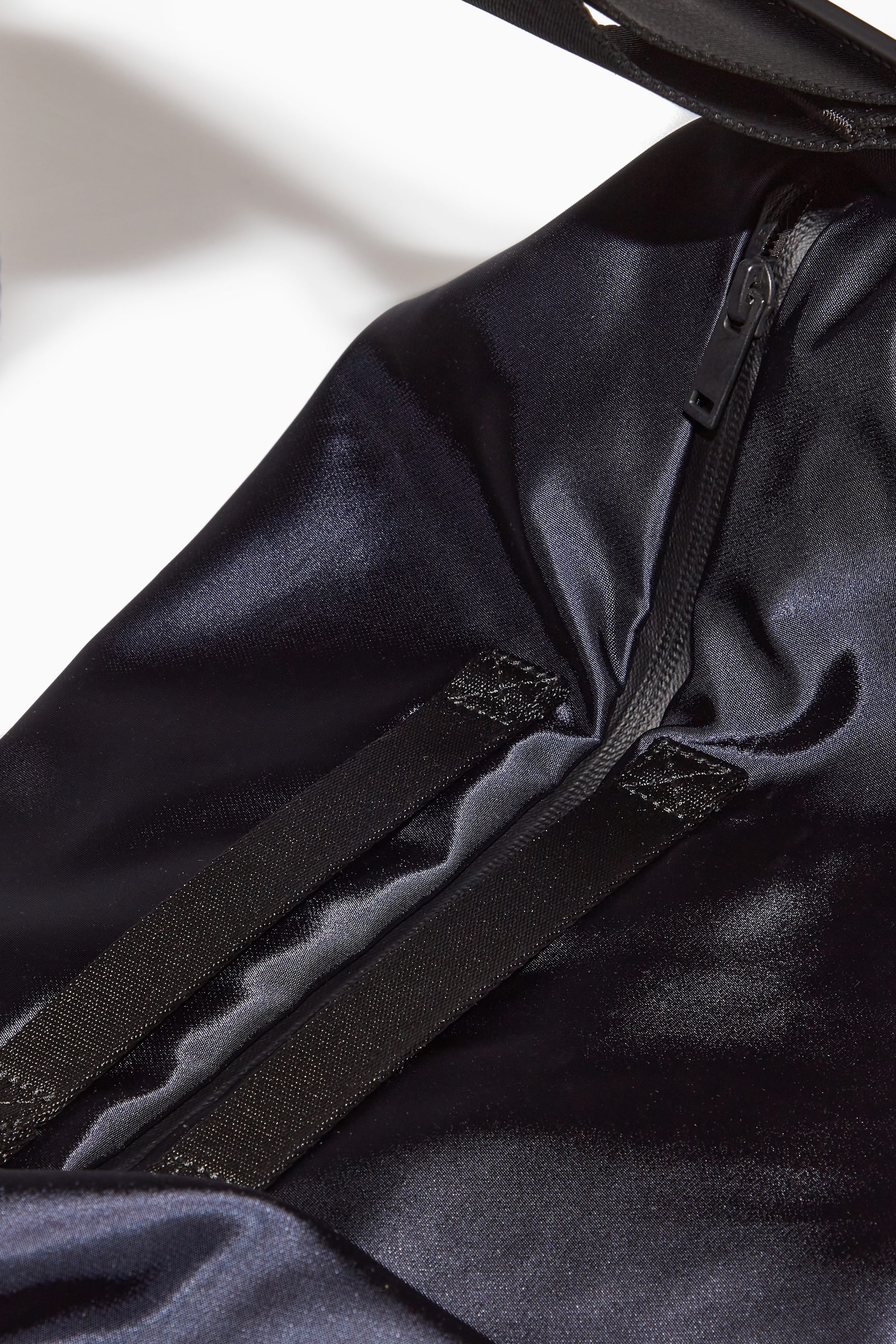 StillMedia/DescriptiveDetail