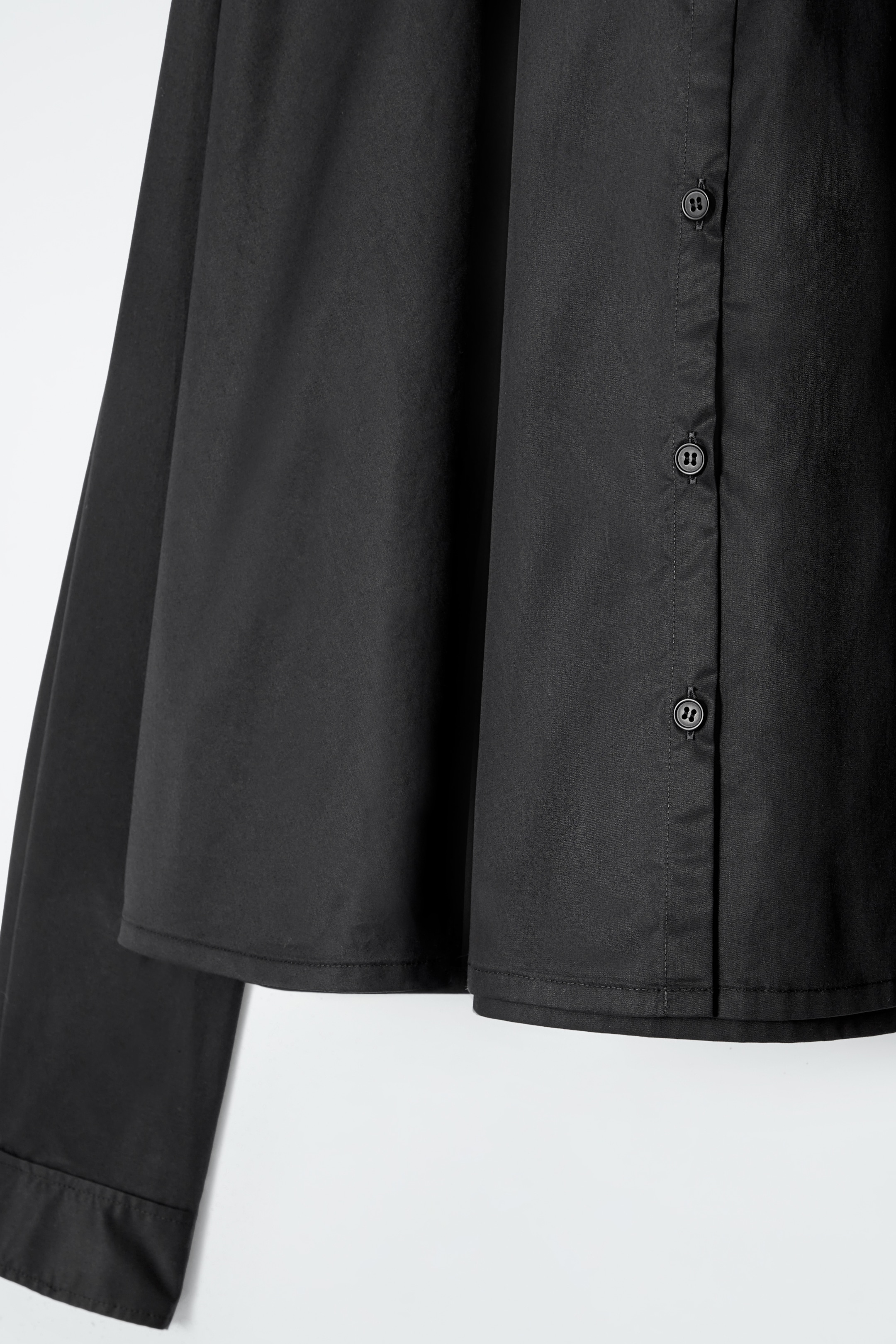Agrandir l'image: CHEMISE DÉCONTRACTÉE ÉVASÉE EN COTON - NOIR - FEMME | H&M CH 7