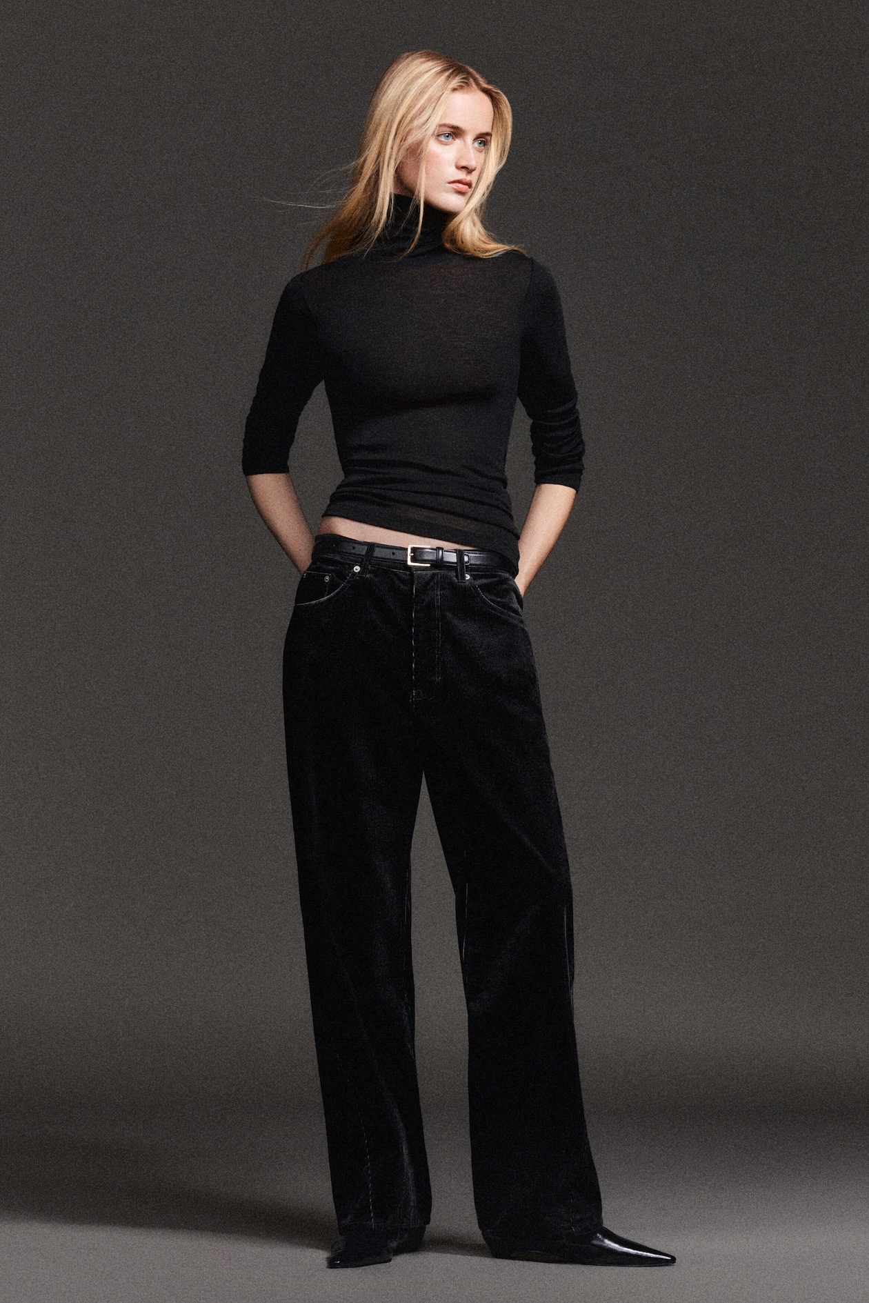 FACADE CORDUROY STRAIGHT-LEG JEANS — BLACK