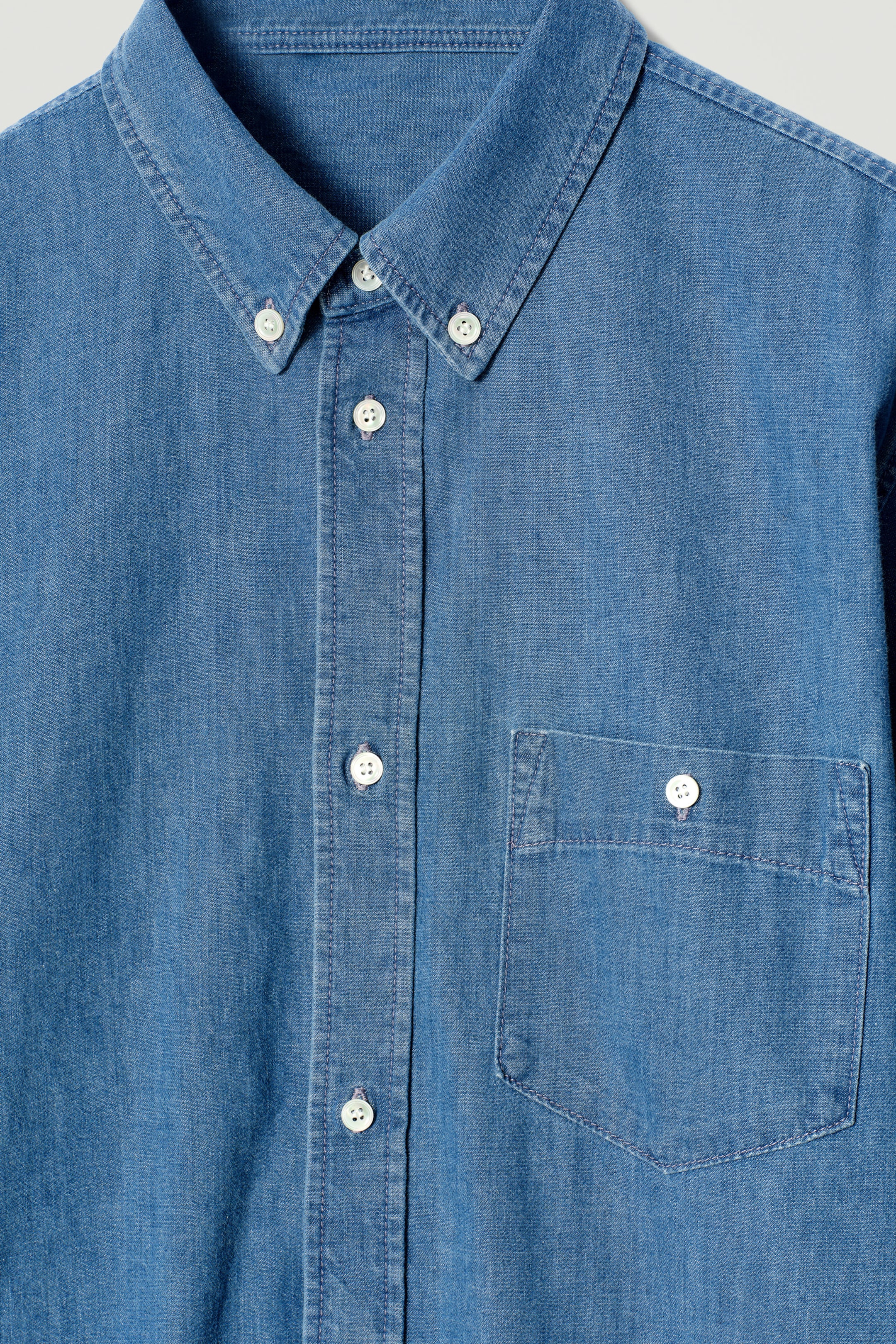 CHAMBRAY SHIRT