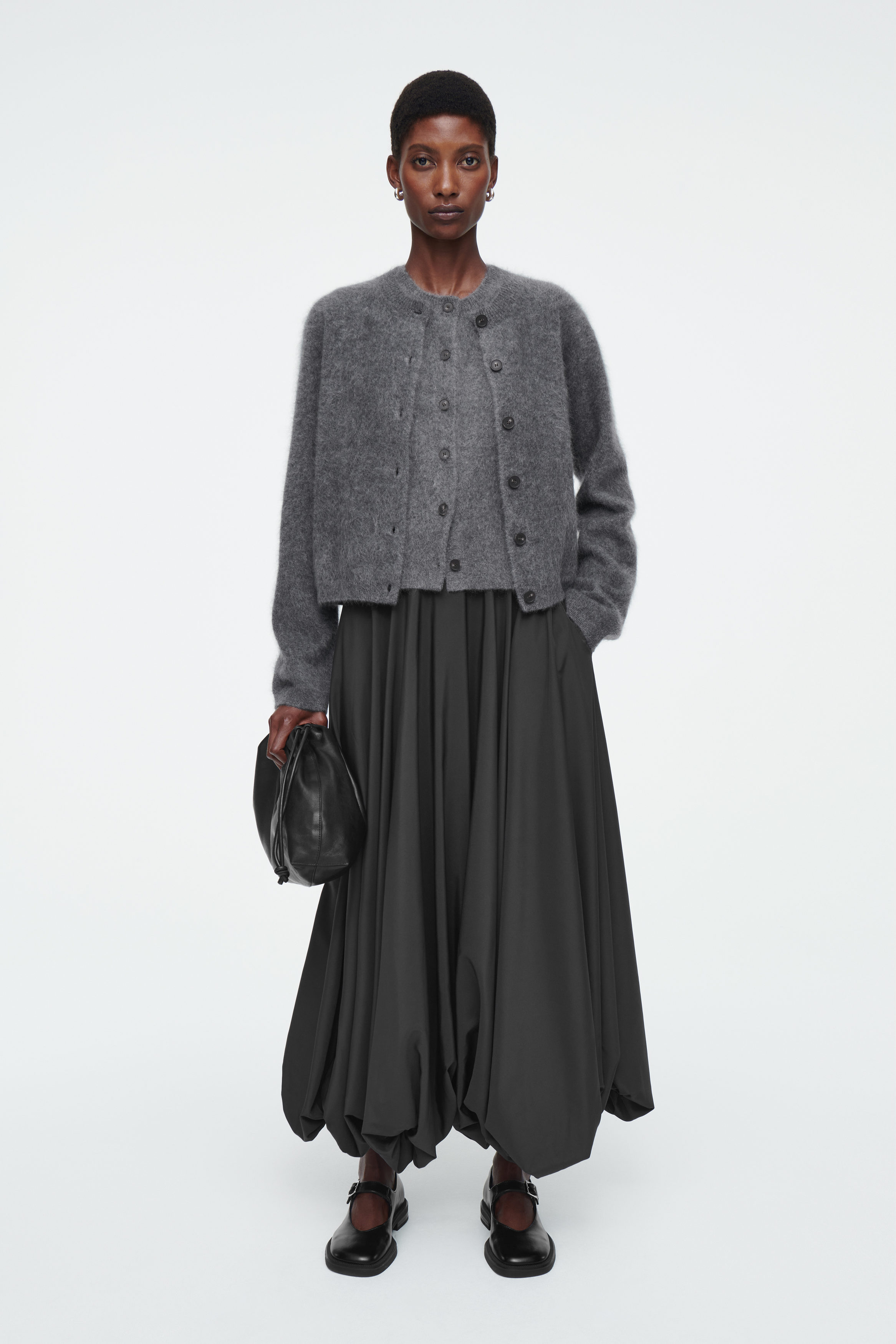 トップス Brushed Cashmere Cardigan KARDIGAN ZE SZCZOTKOWANEGO KASZMIRU - CIEMNOSZARY | COS