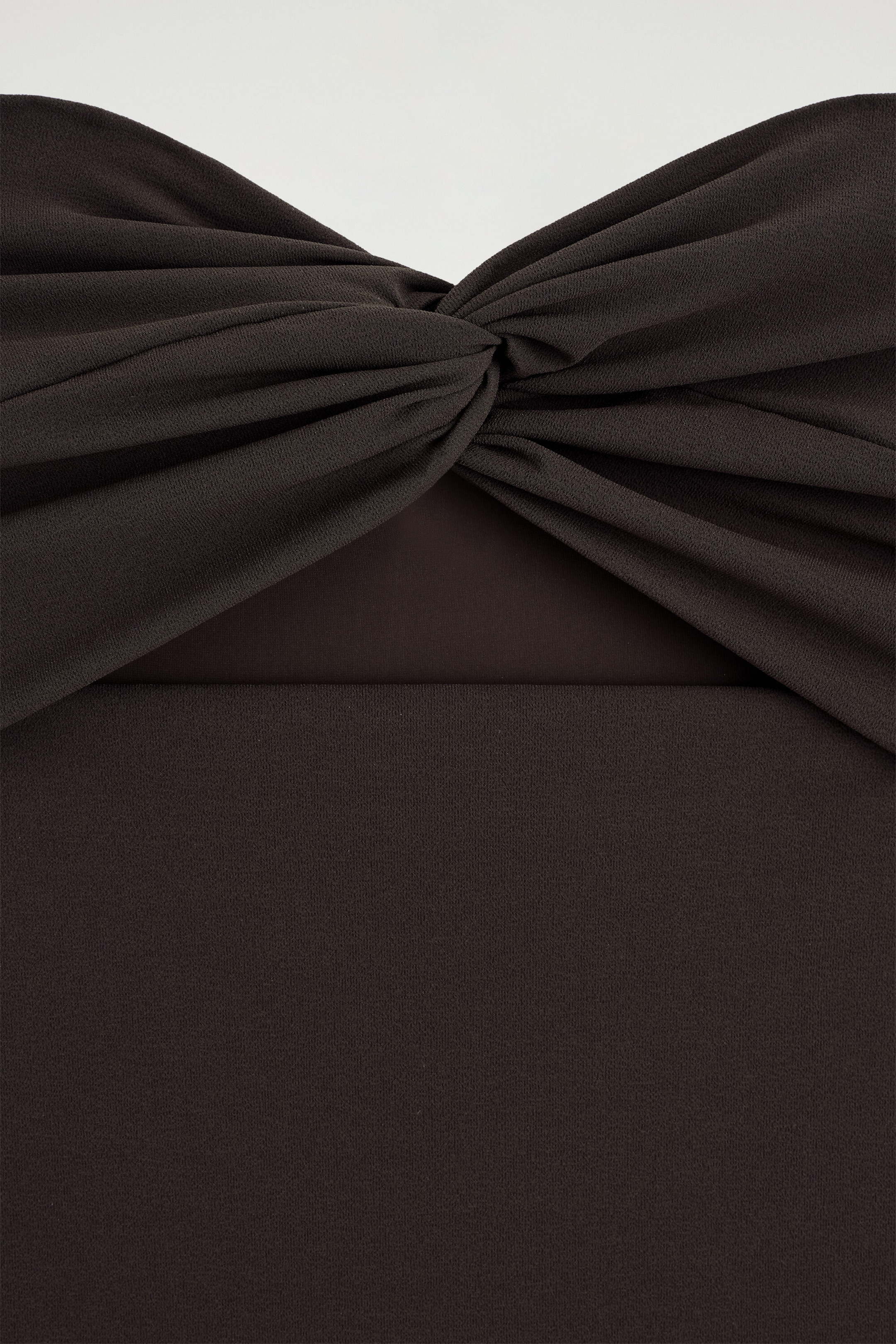 StillMedia/DescriptiveDetail