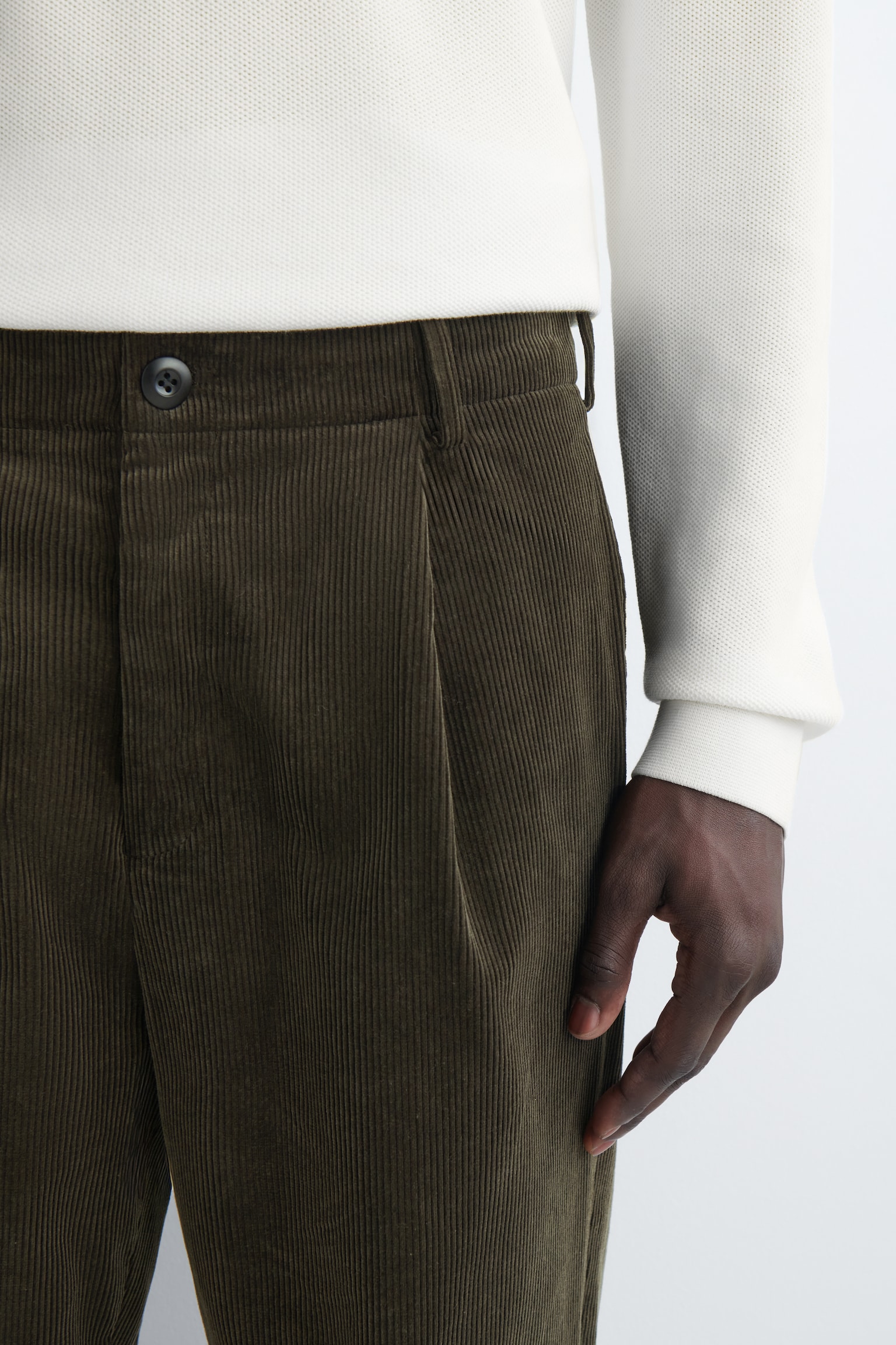 PANTALON DROIT À PLIS EN VELOURS CÔTELÉ - KAKI FONCÉ/BLEU MARINE - 5