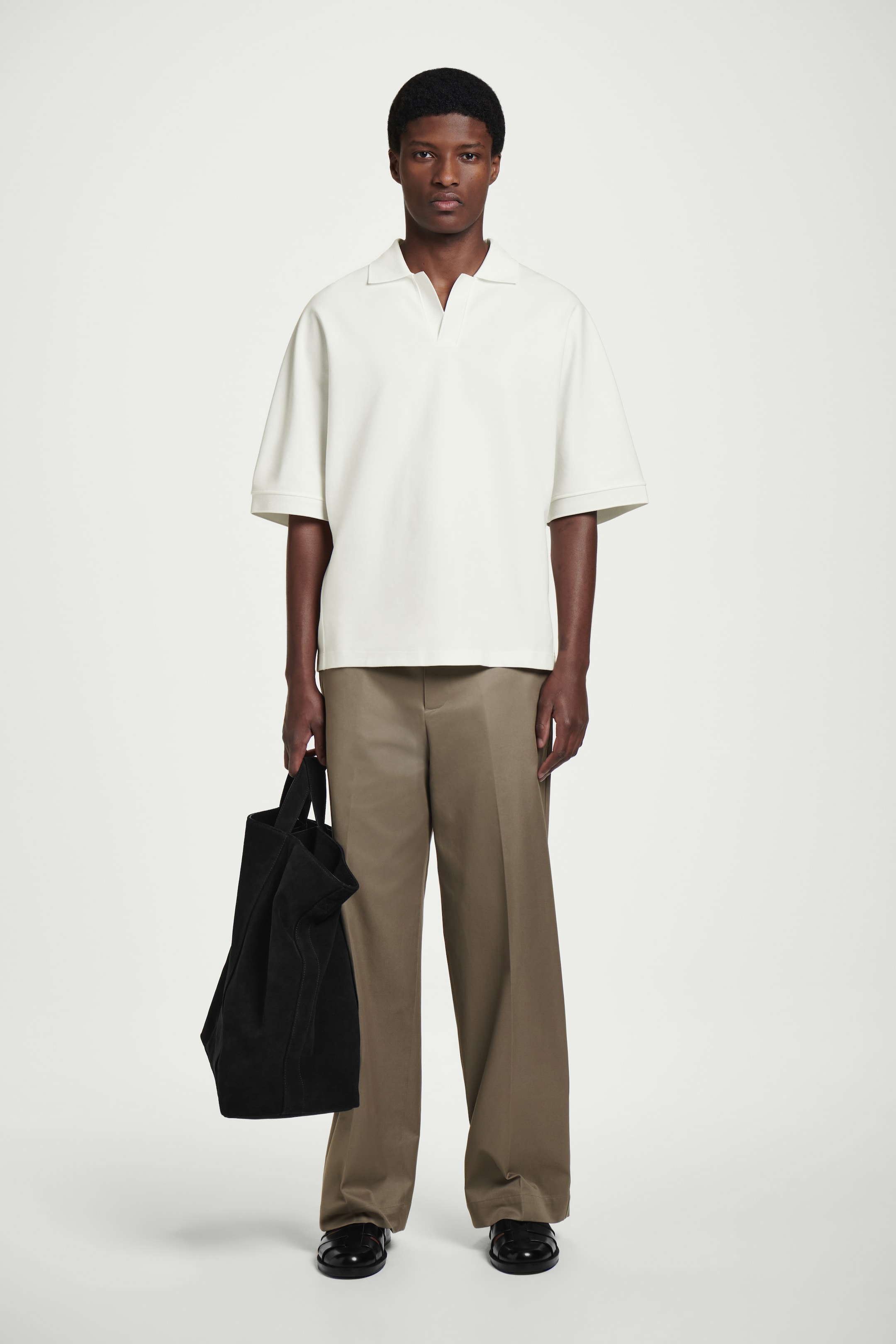 Grösseres Bild ansehen: POLOSHIRT AUS JERSEY MIT OFFENEM KRAGEN - WEISS - HERREN | H&M CH 2