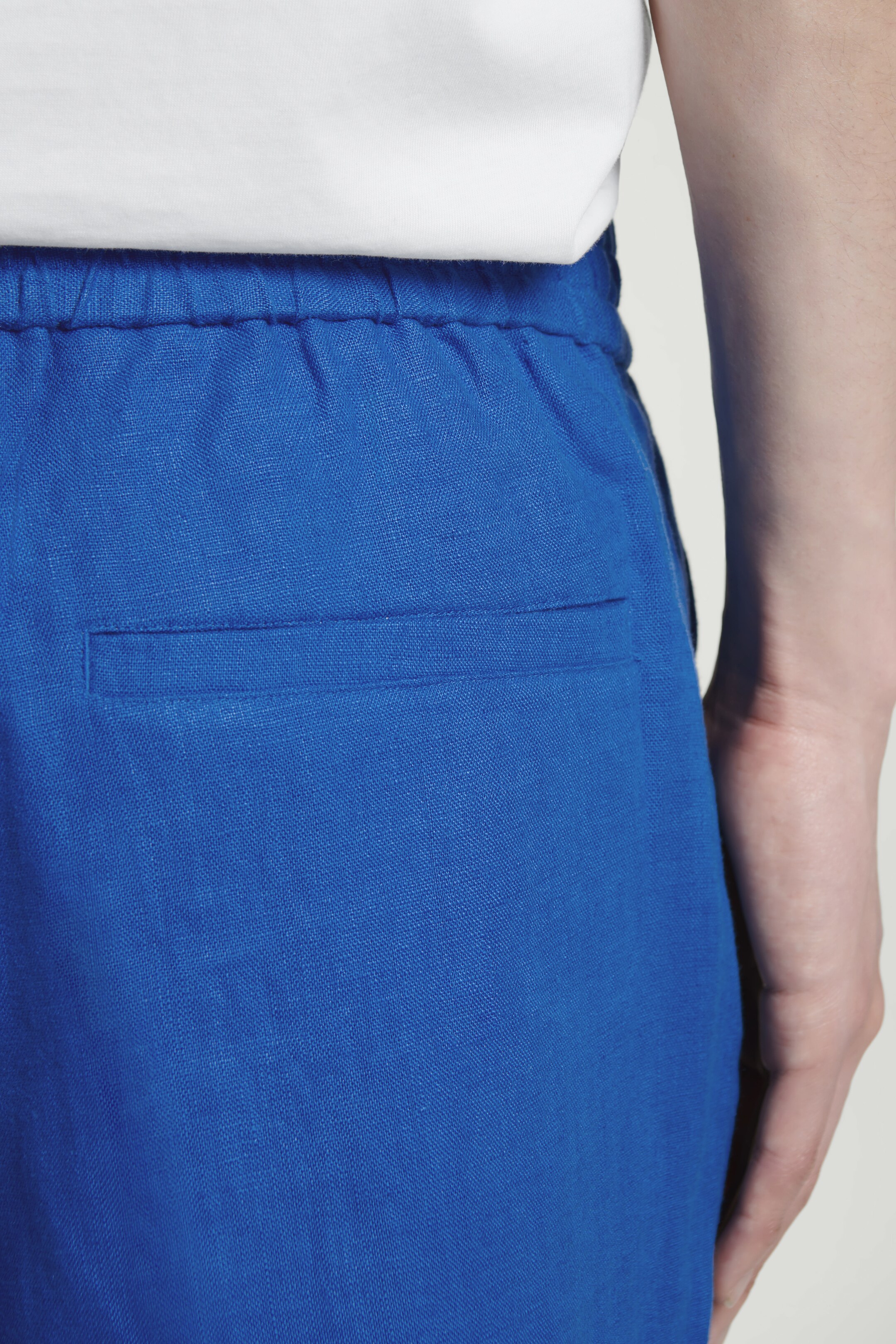Vezi imaginea mai mare: SHORTS DIN IN CU TALIE ELASTICĂ - ALBASTRU - BĂRBAŢI | H&M RO 4