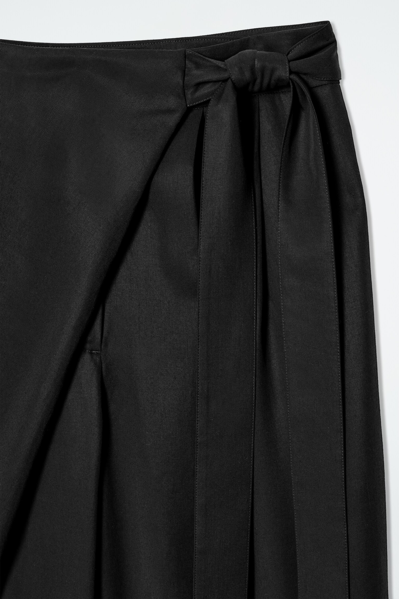 PANTALONES FLUIDOS CON FRONTAL CRUZADO - NEGRO/ROSA/TOPO - 5