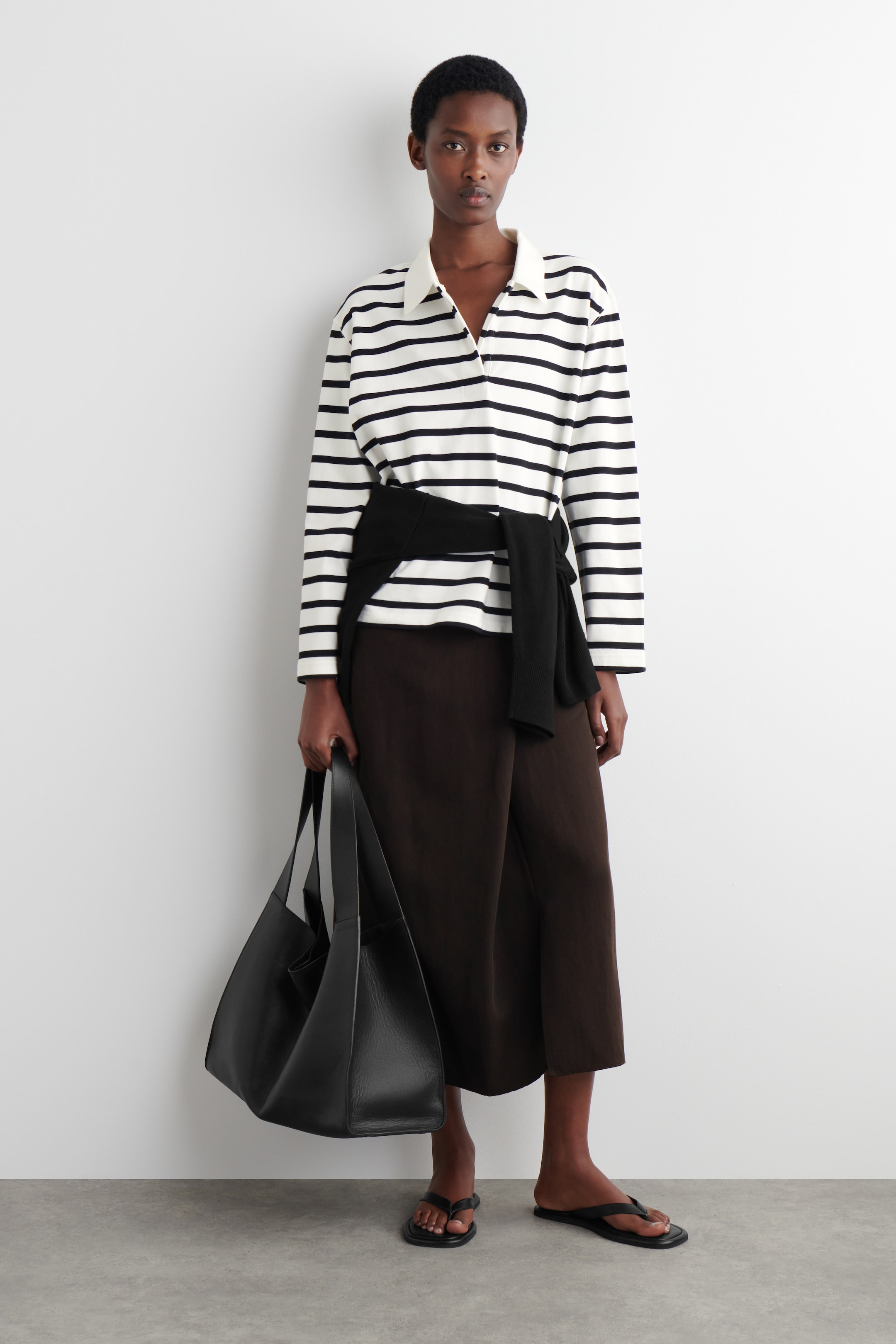 View larger image: RELAXED STRIPED LONG-SLEEVED POLO SHIRT - WHITE / STRIPED - Ladies | H&M GB 2