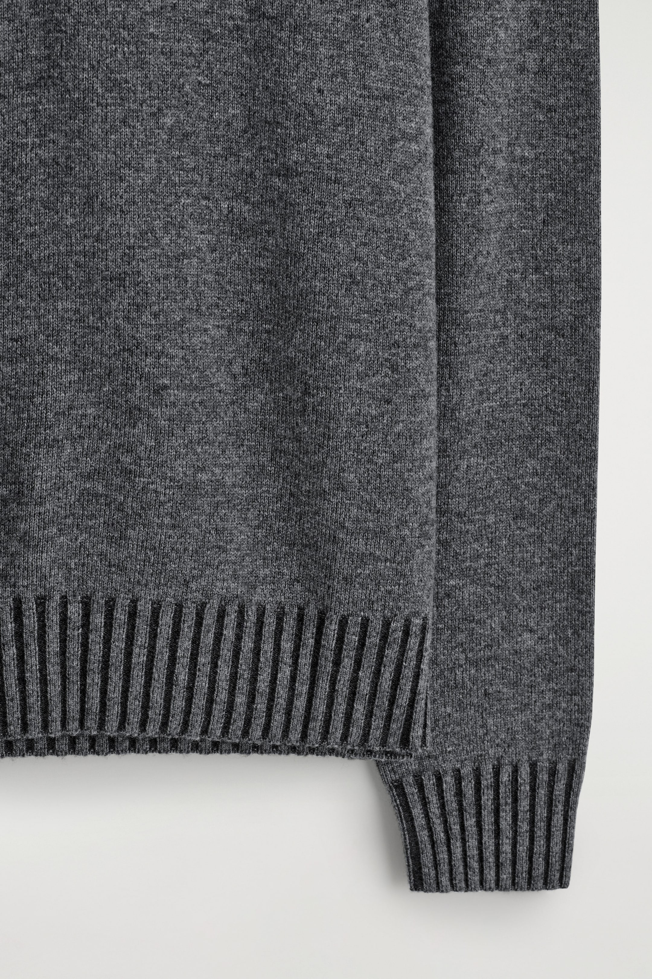 StillMedia/DescriptiveDetail