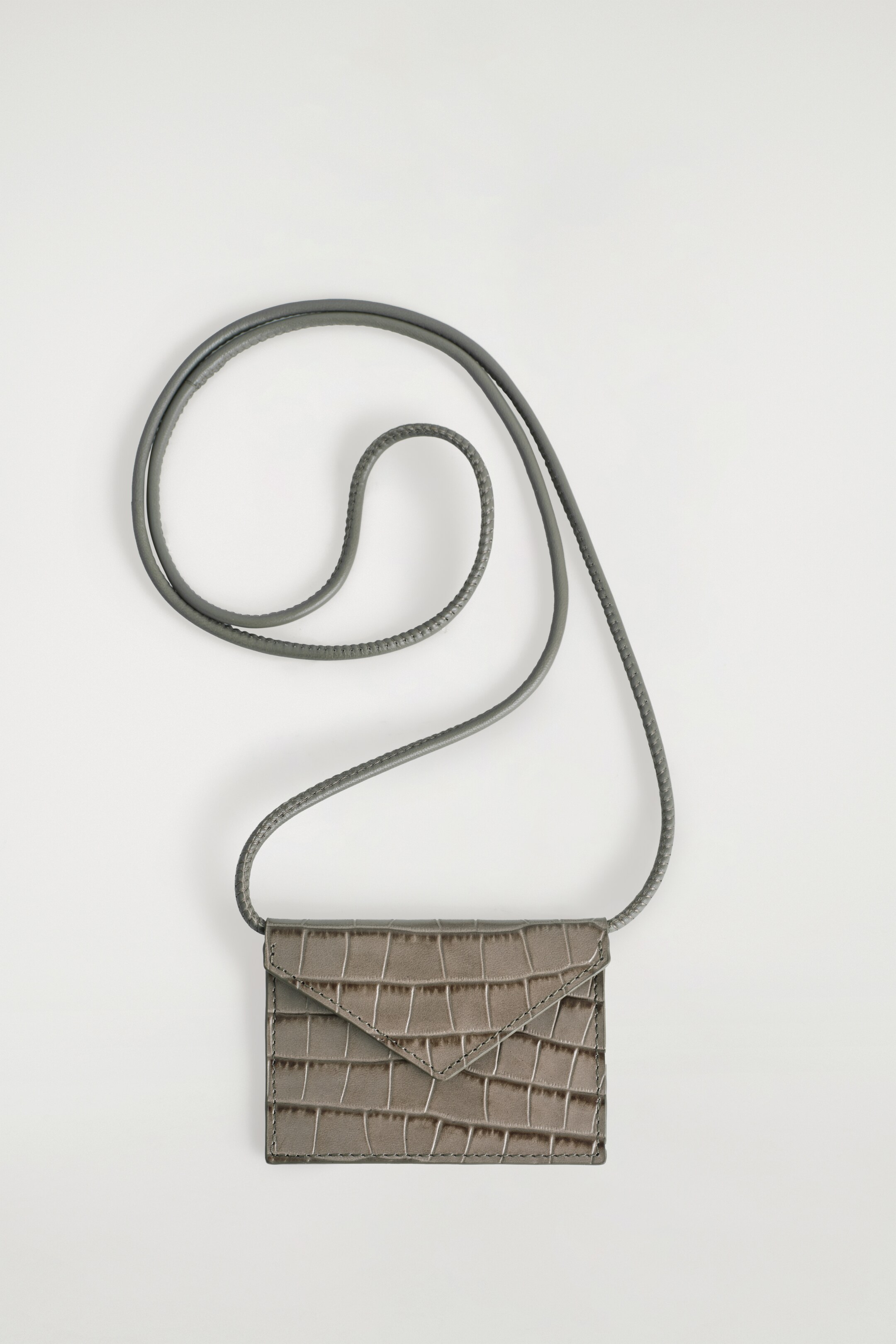 View larger image: CROC-EMBOSSED LEATHER CARDHOLDER - BEIGE - Ladies | H&M GB 2