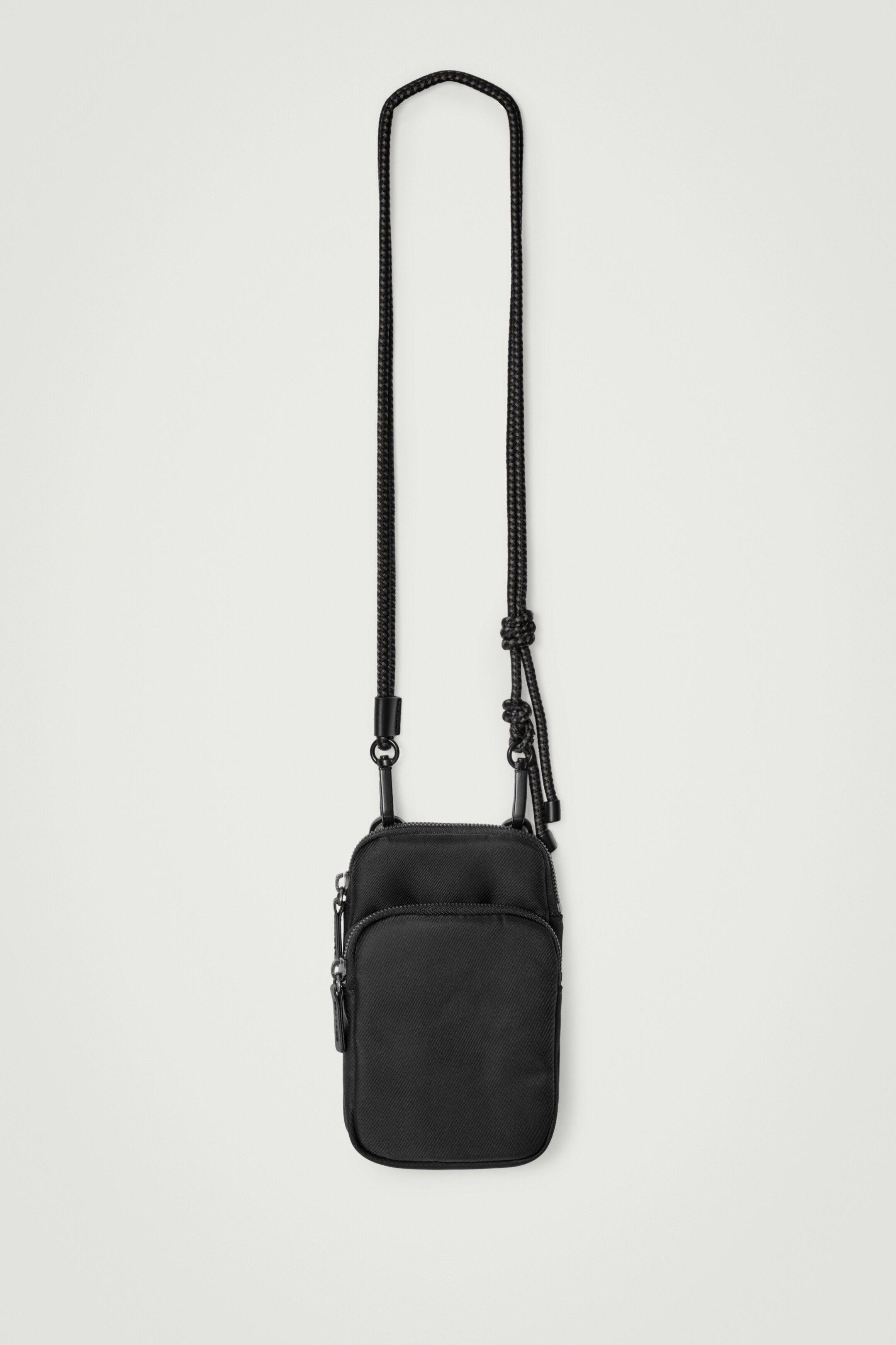 View larger image: NYLON PHONE POUCH - BLACK - Men | H&M GB 4