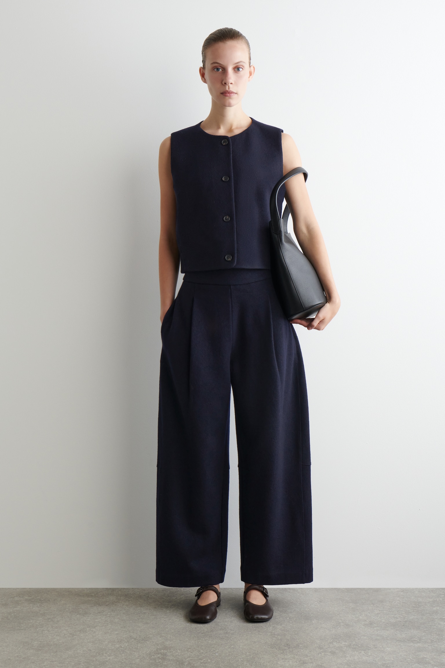 GILET EN MAILLE DE LAINE MÉRINOS BOUILLIE - BLEU MARINE - 3