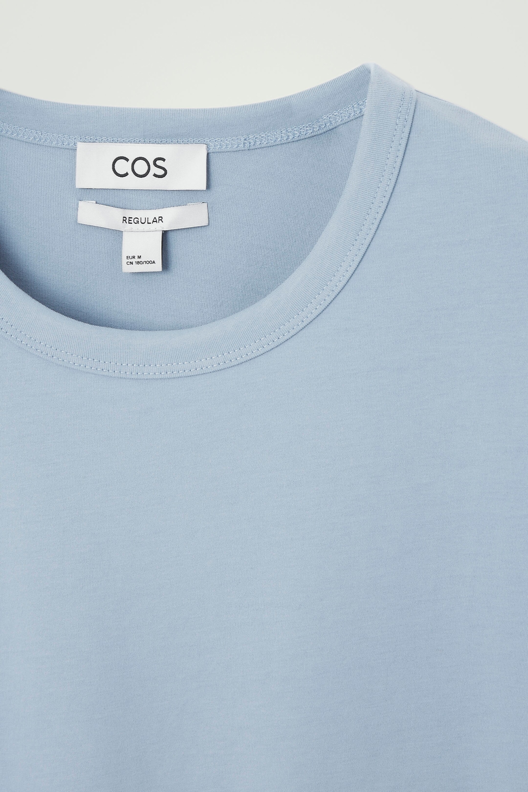 Zobrazit větší obrázek: REGULÁRNÍ TRIČKO Z ČESANÉ BAVLNY - LIGHT BLUE - MUŽI | H&M CZ 2