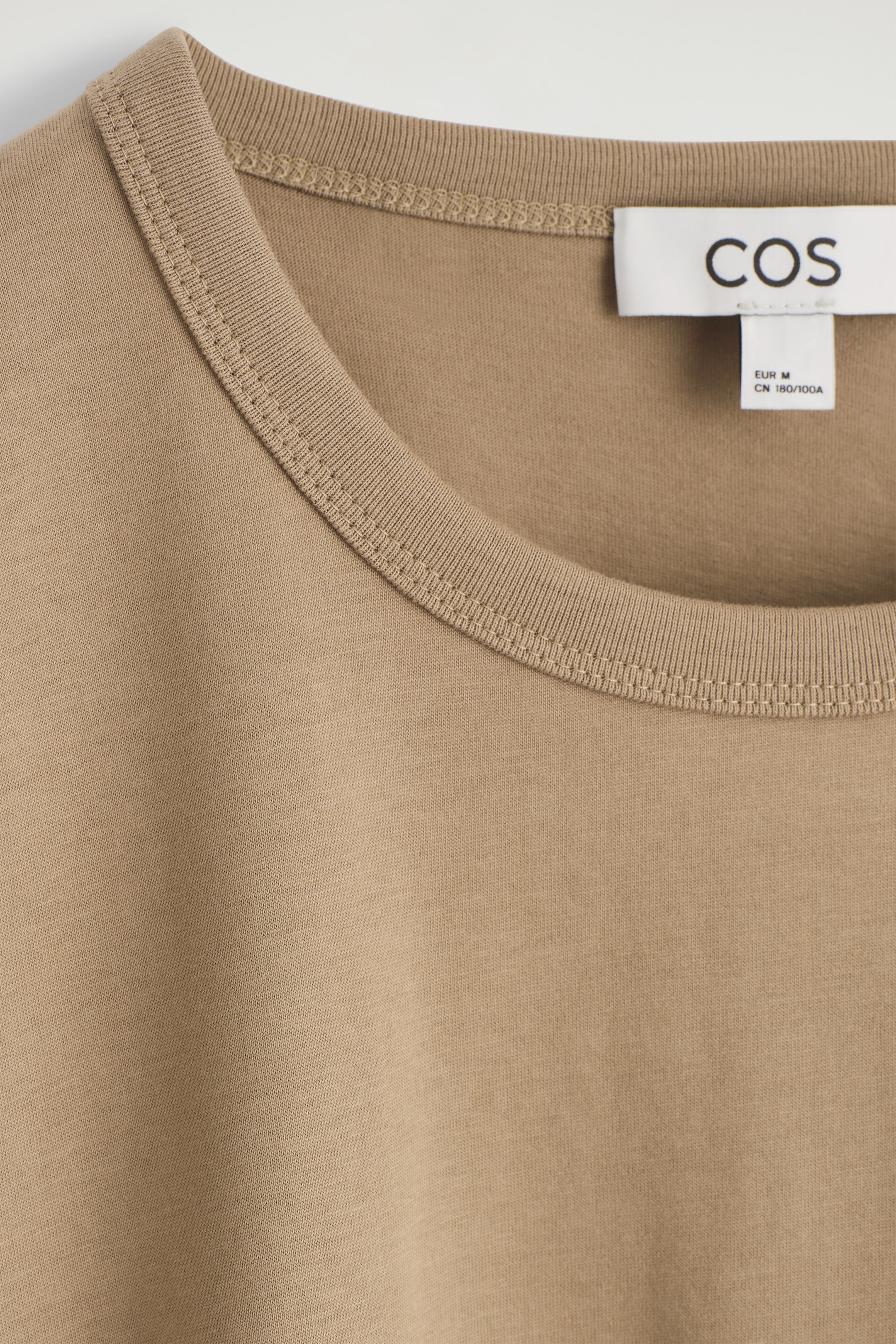 Größeres Bild anzeigen: LEICHTES T-SHIRT AUS GEBÜRSTETER BAUMWOLLE - BEIGE - Men | H&M AT 6