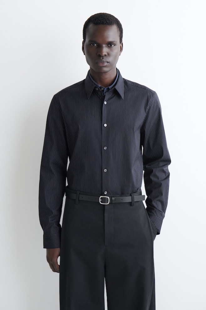 SLIM TAILORED COTTON-POPLIN SHIRT — NAVY / PINSTRIPED