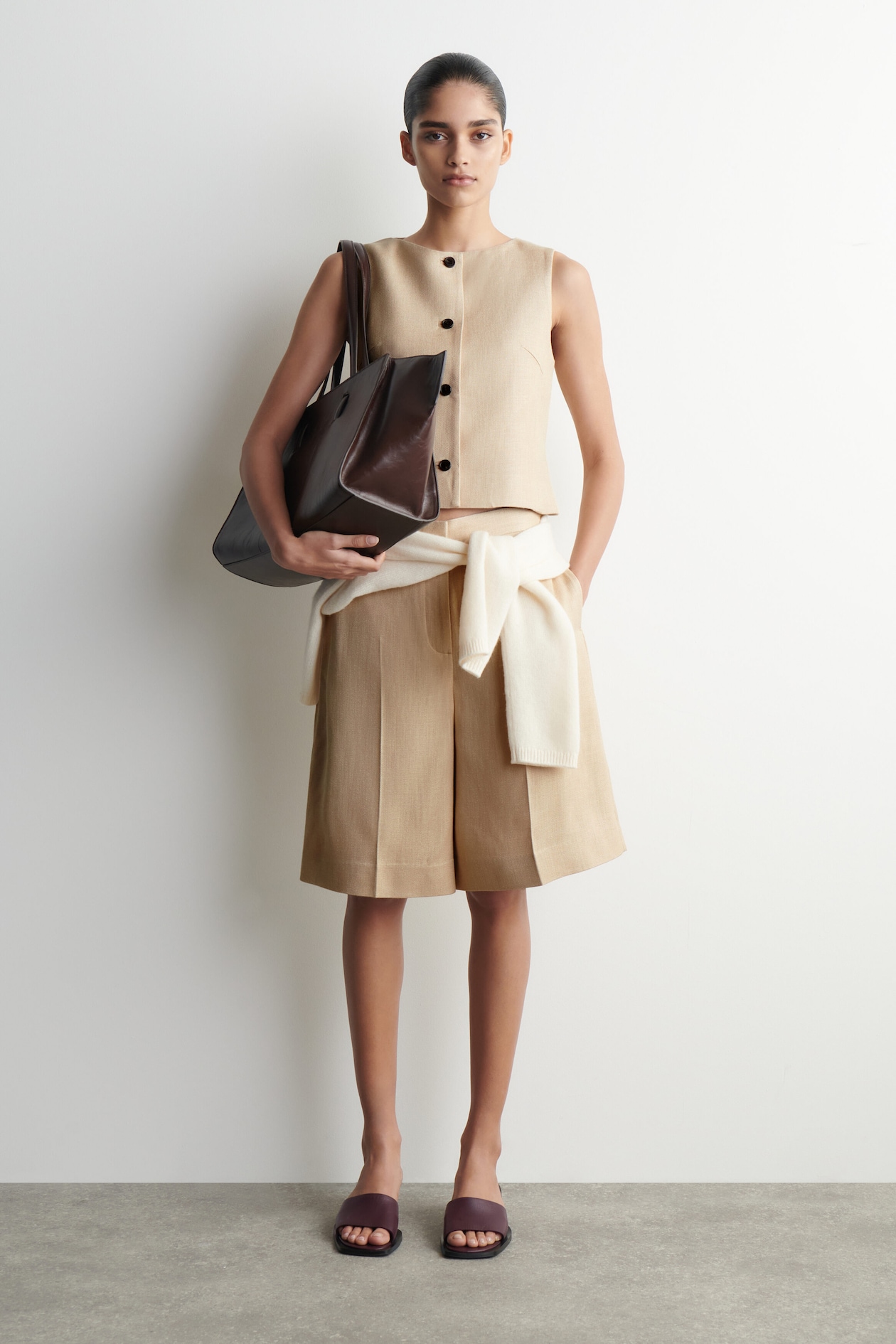 TAILORED WAISTCOAT — BEIGE