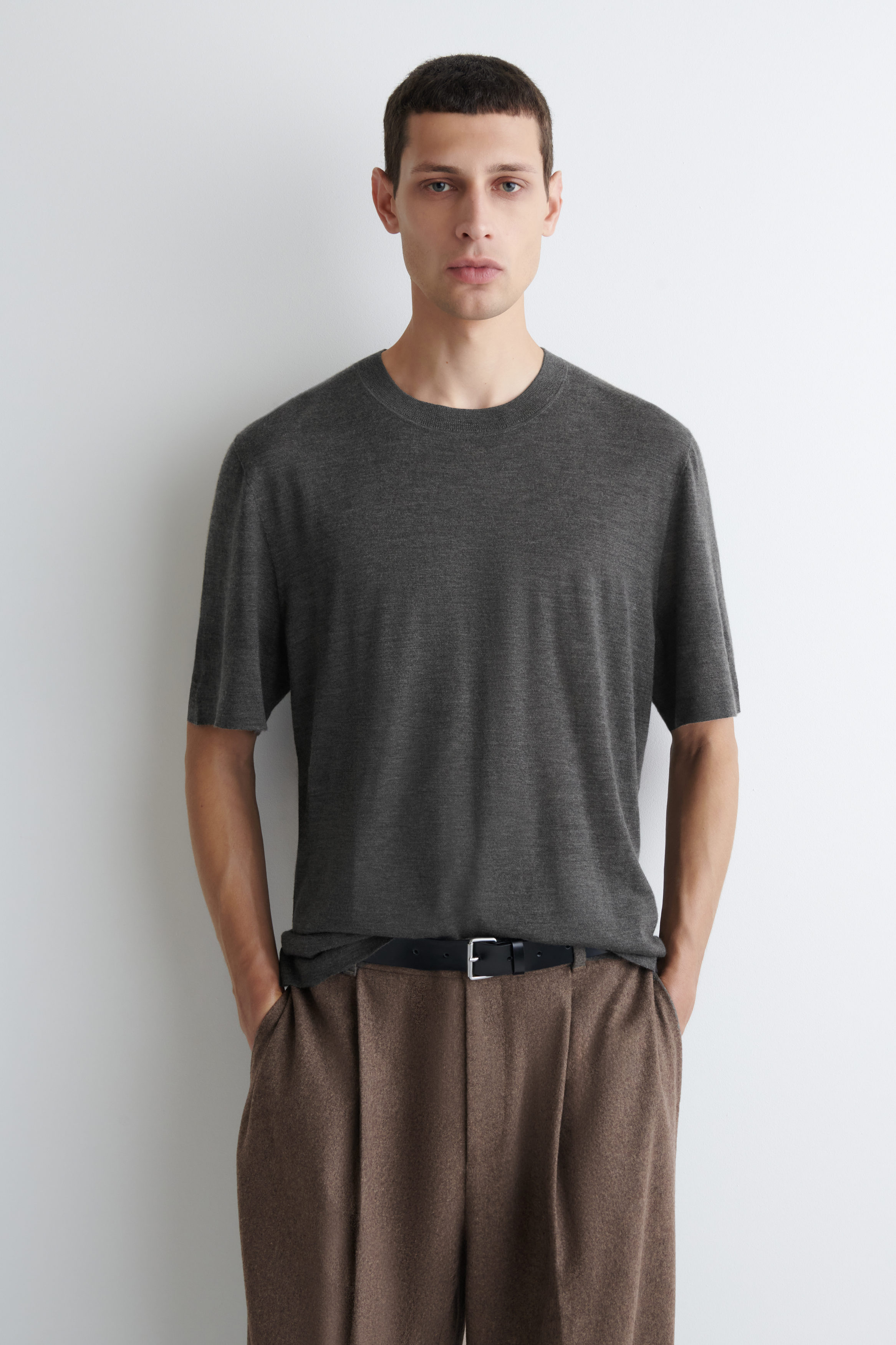 ITALIAN FABRIC BASIC T-SHIRTS Lサイズ OVERSIZED INTERLOCK LAYERED-EFFECT T-SHIRT - BLACK / WHITE | COS
