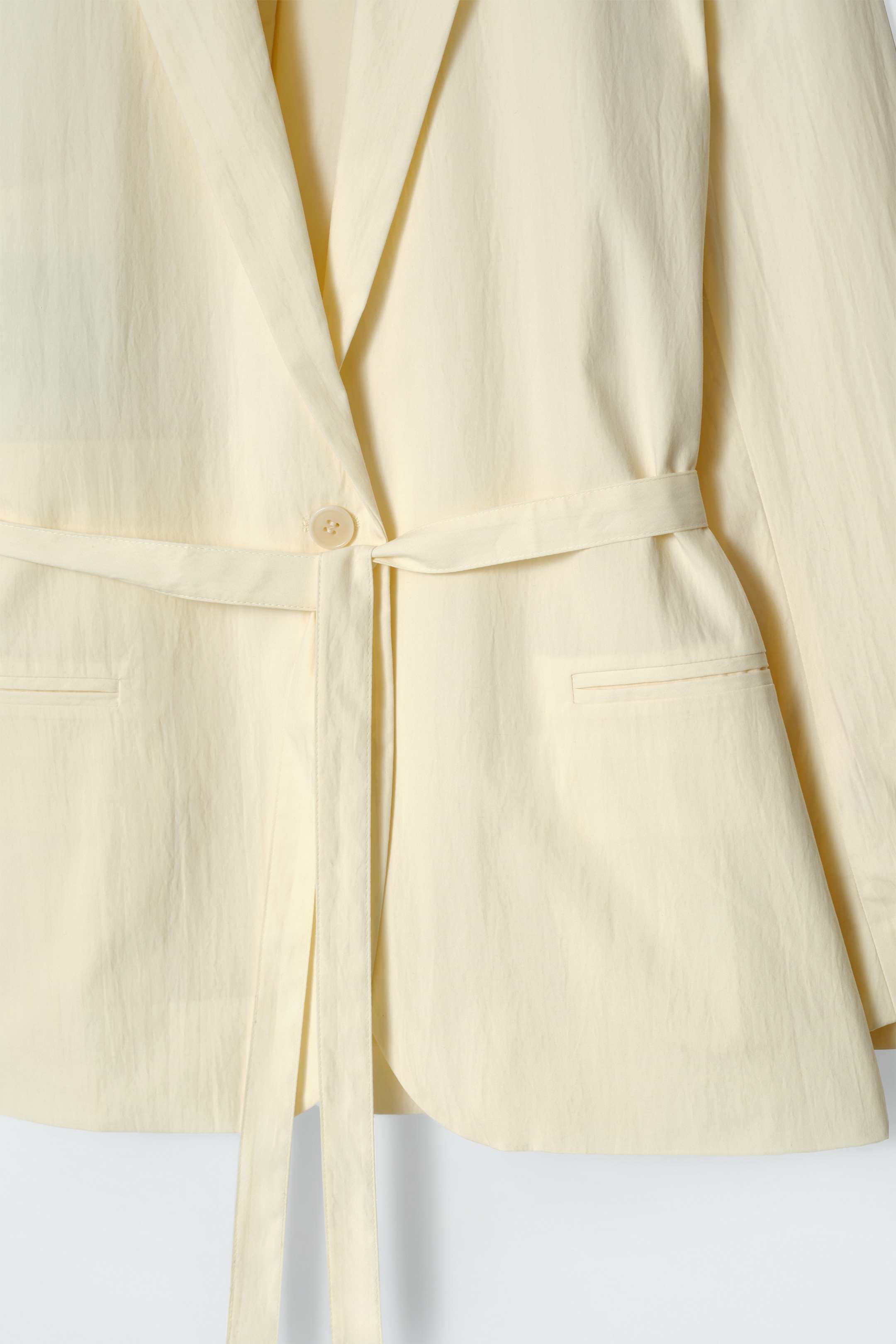 Grösseres Bild ansehen: BLAZER AUS BAUMWOLLE MIT BINDEGÜRTEL - HELLGELB - DAMEN | H&M CH 8