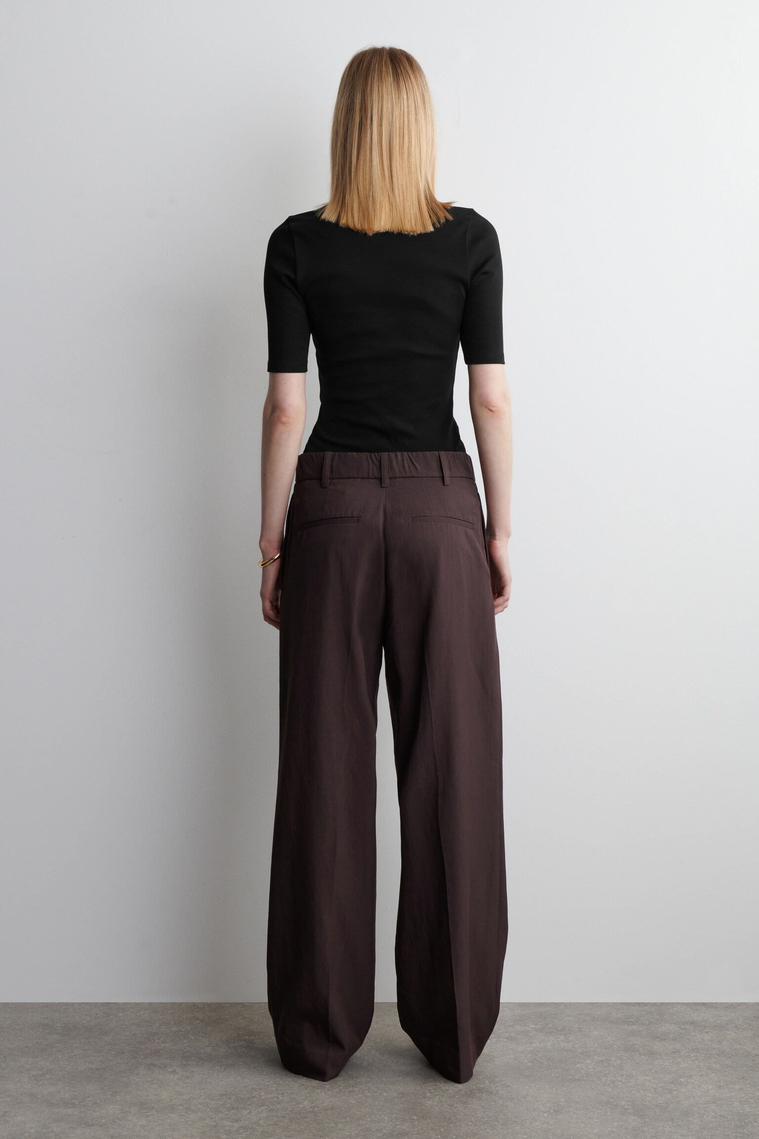 T-SHIRT SLIM À ENCOLURE DÉGAGÉE EN COTON - NOIR/ÉCRU/LILAS - 3