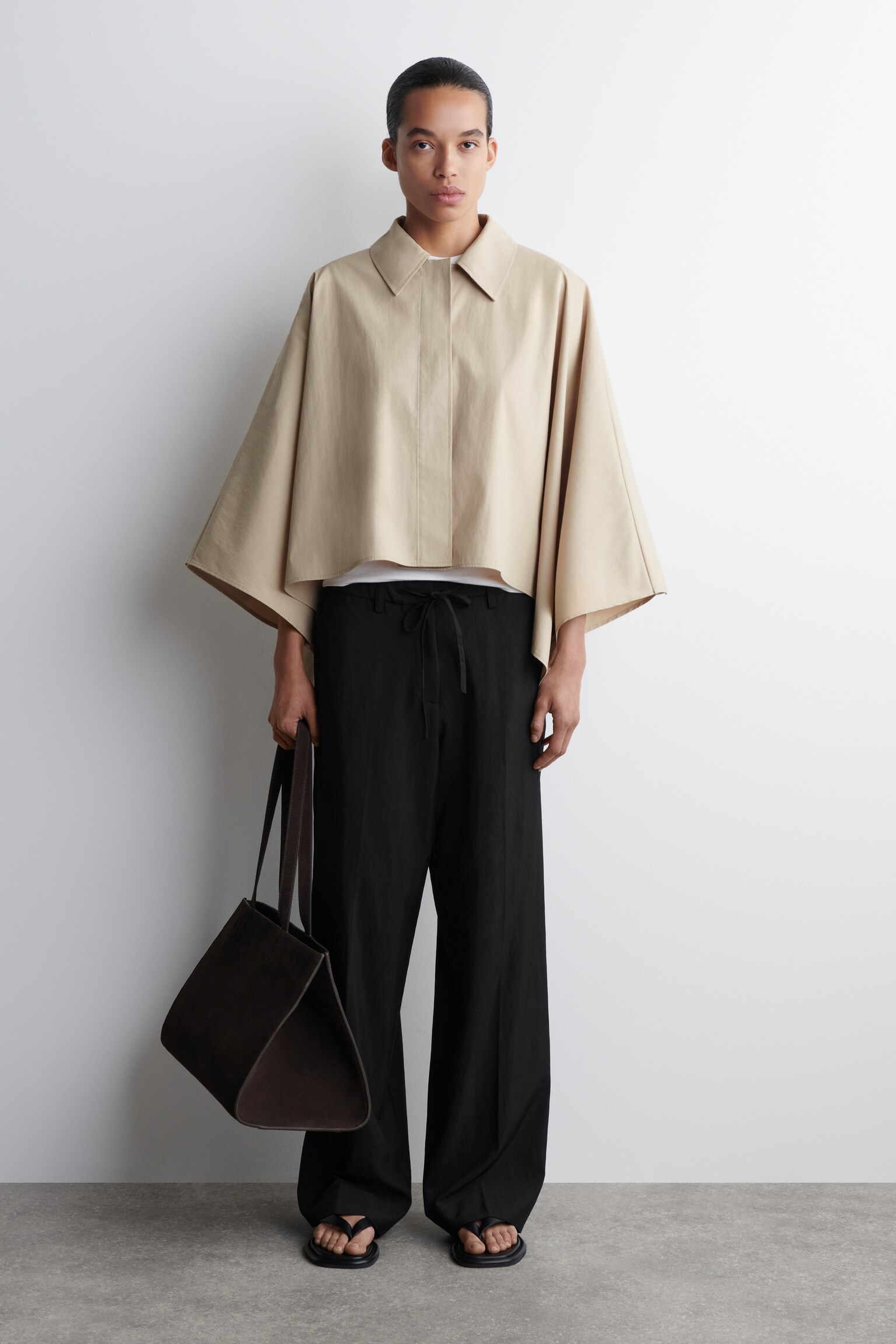 TRENCH CROPPED IN STILE MANTELLA - BEIGE CHIARO/MARRONE SCURO - 8