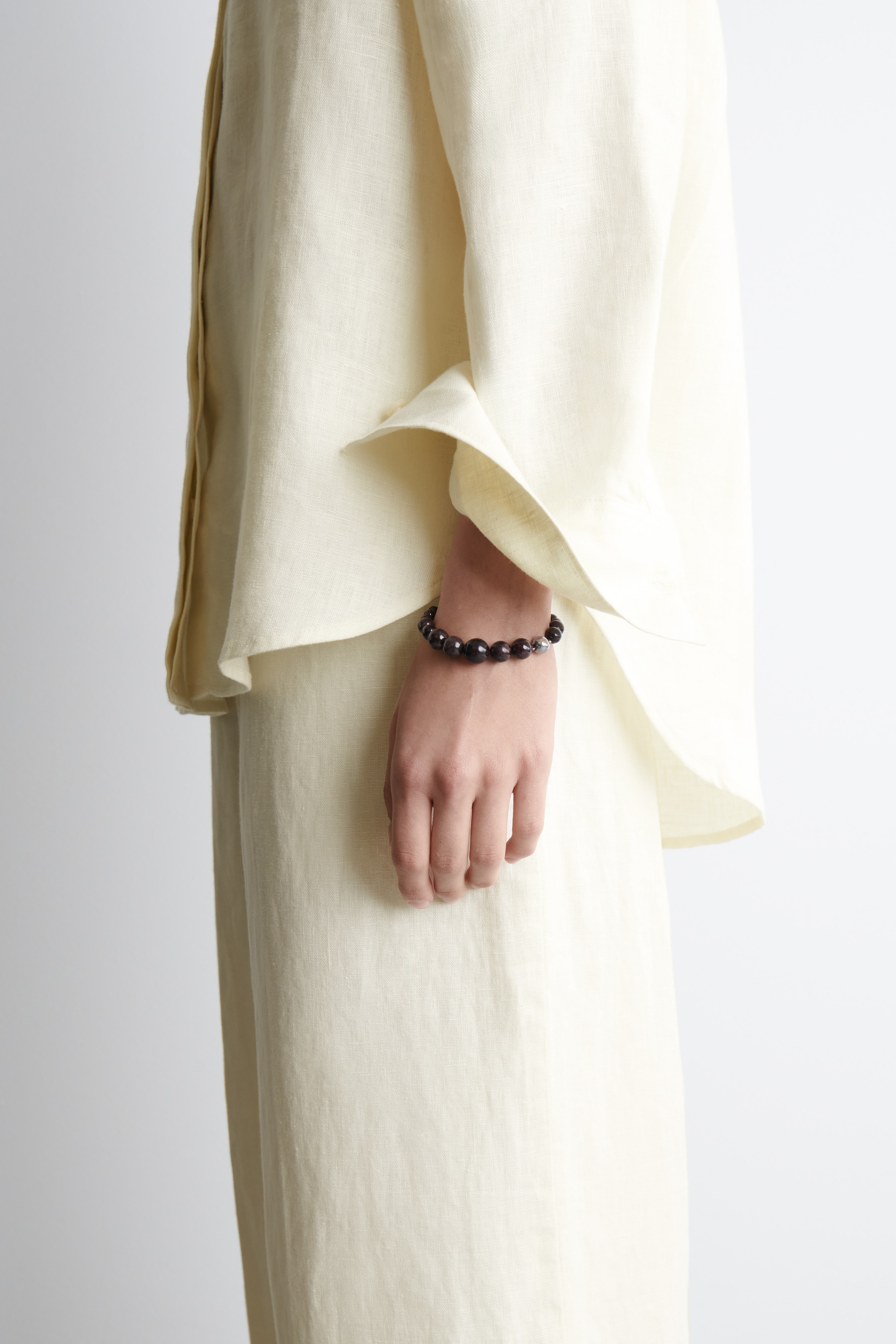 Ingrandisci l'immagine: GARNET BEADED BRACELET - DARK BROWN - DONNA | H&M CH 1