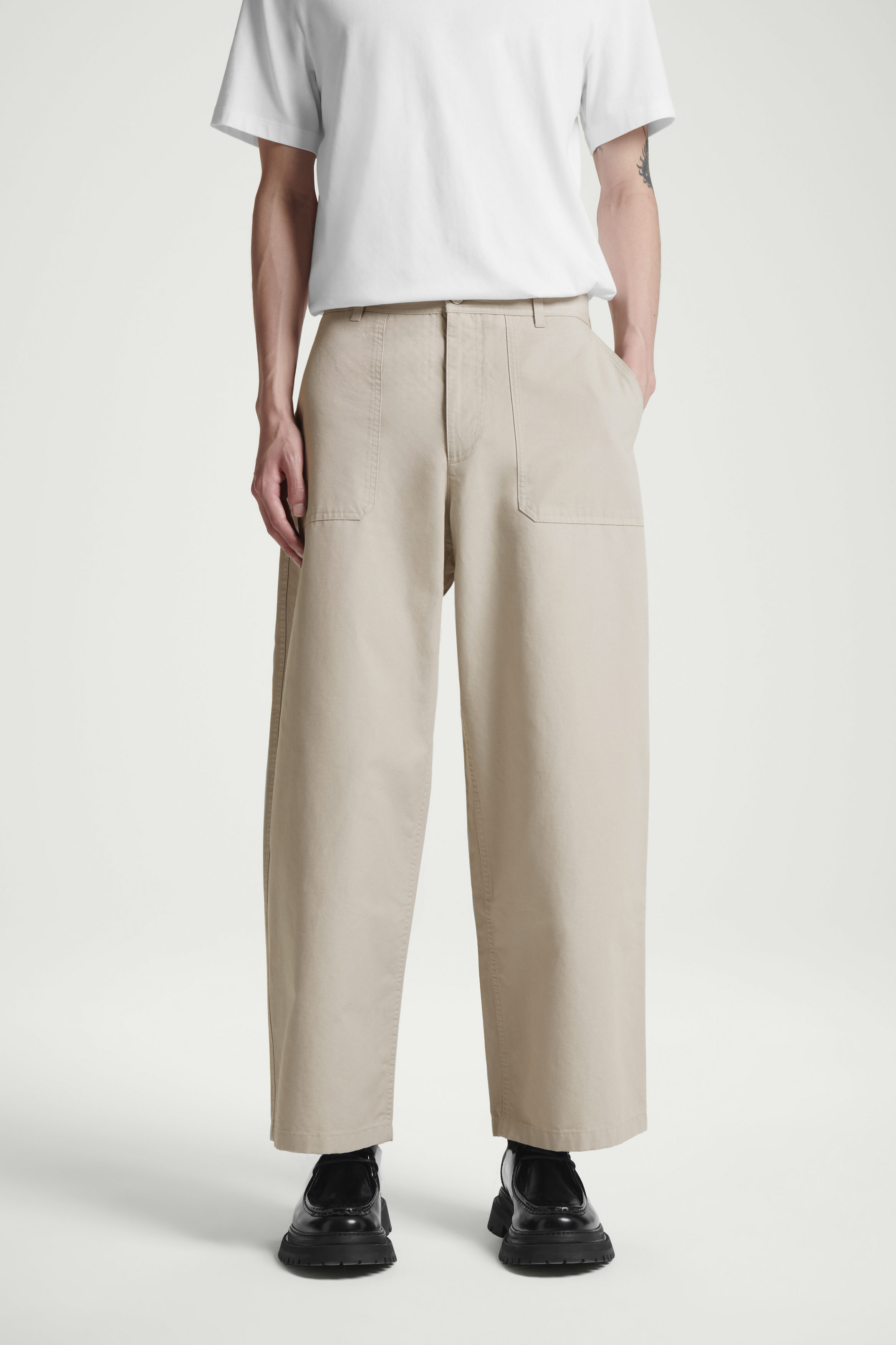 【TWN】22FW★ Oneway Wide Cotton Pants WIDE-LEG COTTON UTILITY PANTS - MOLE | COS