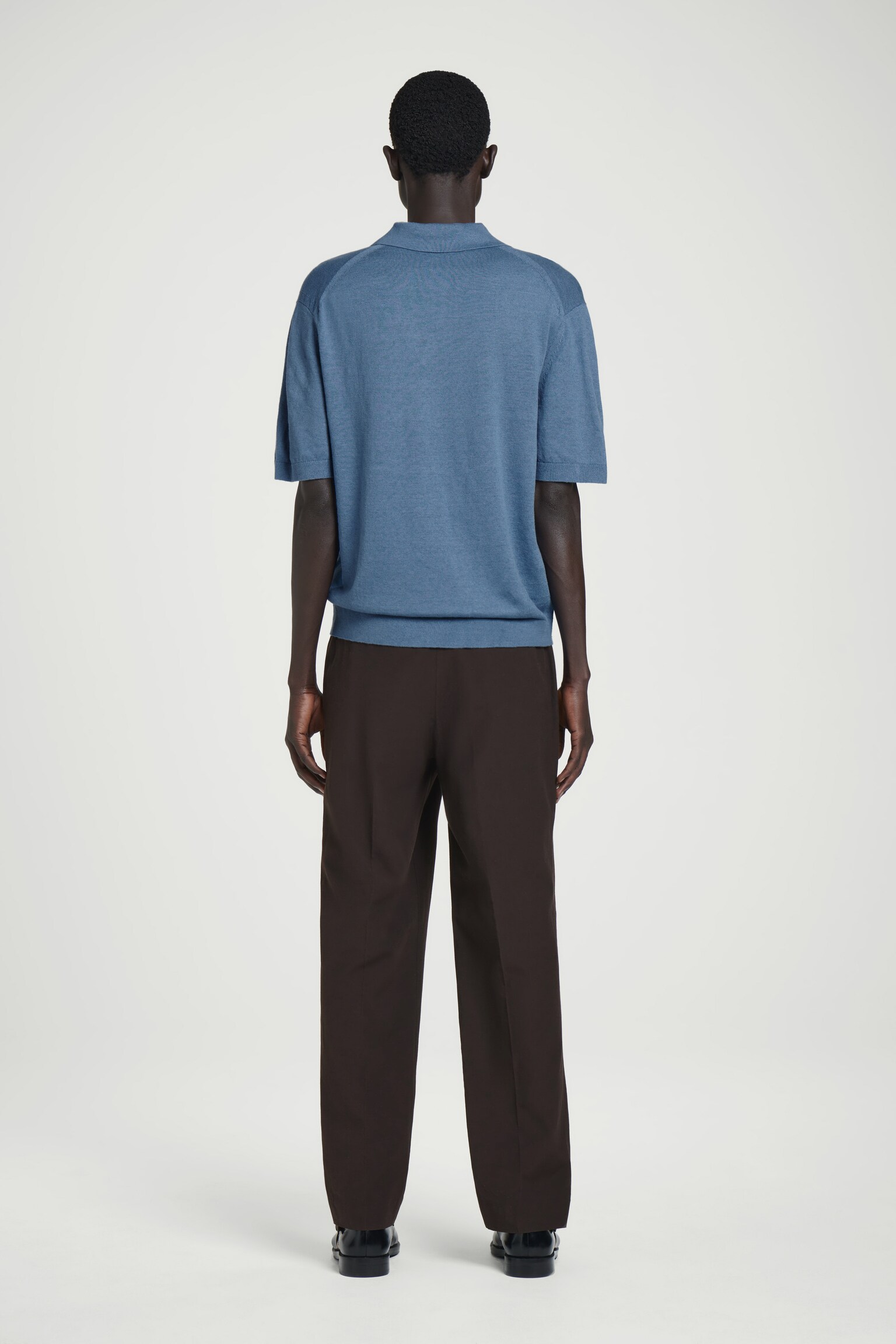 POLO DE PUNTO DE LINO - AZUL/TOPO OSCURO - 7